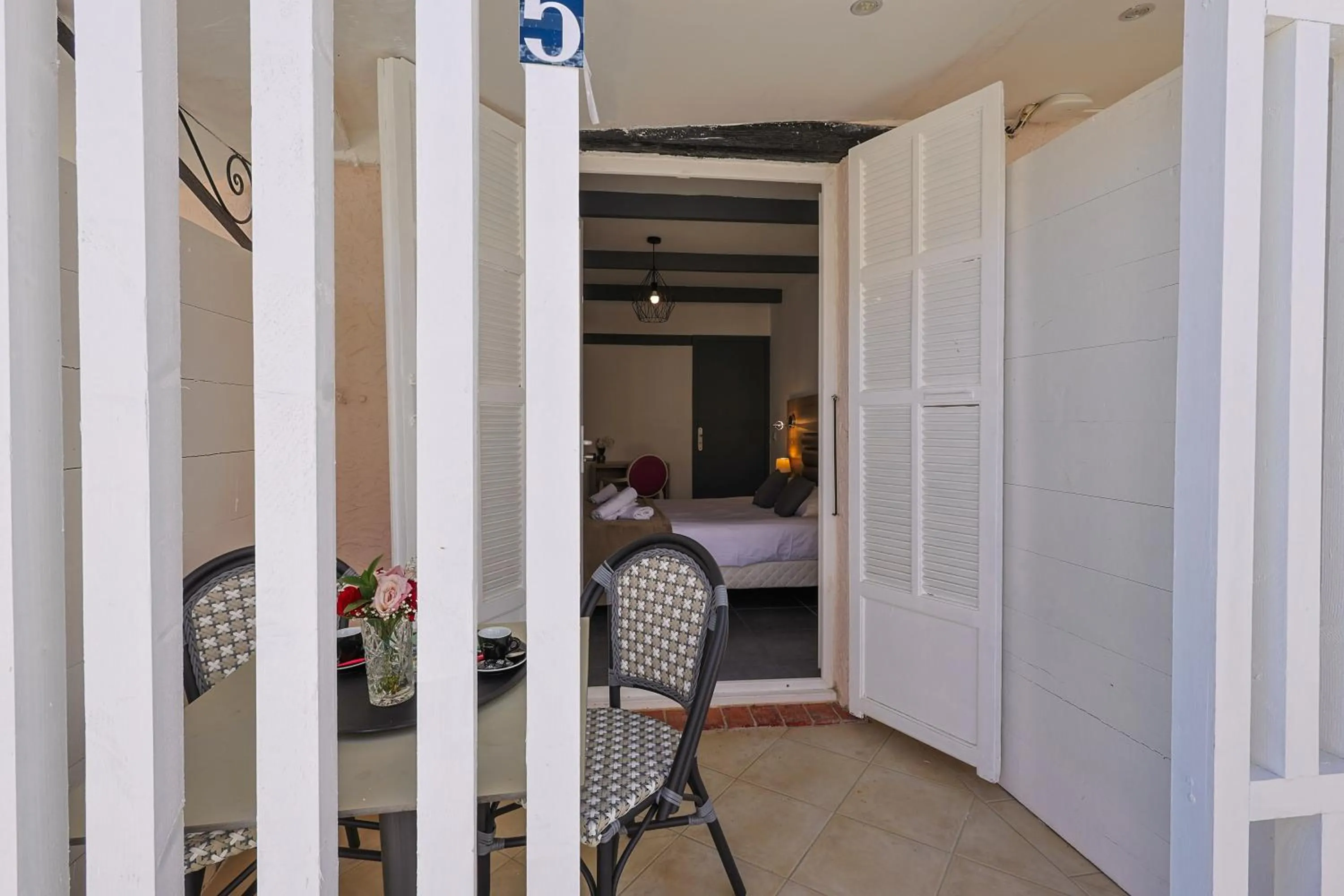 Logis Hotel Perla Riviera & Restaurant