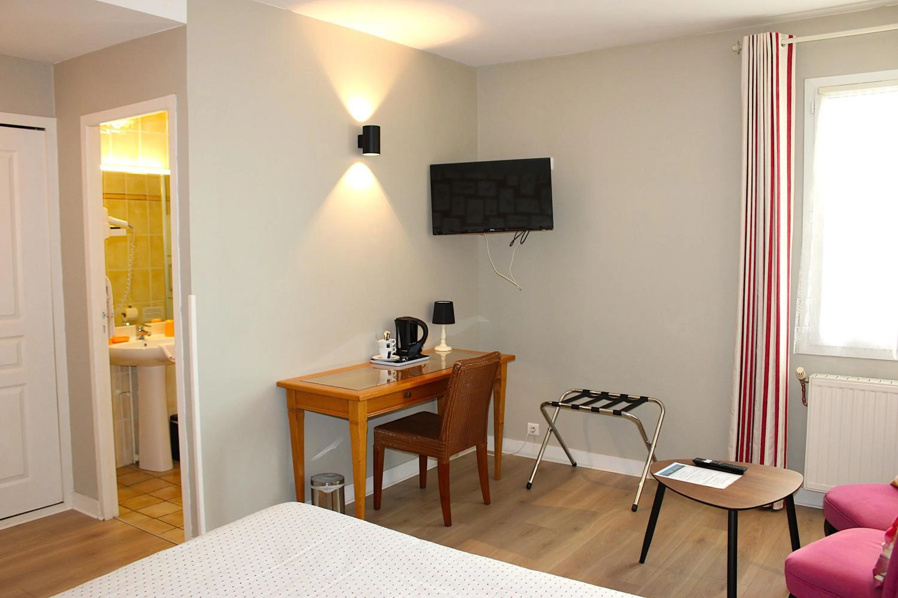 Bed in Hotel Kapa Gorry