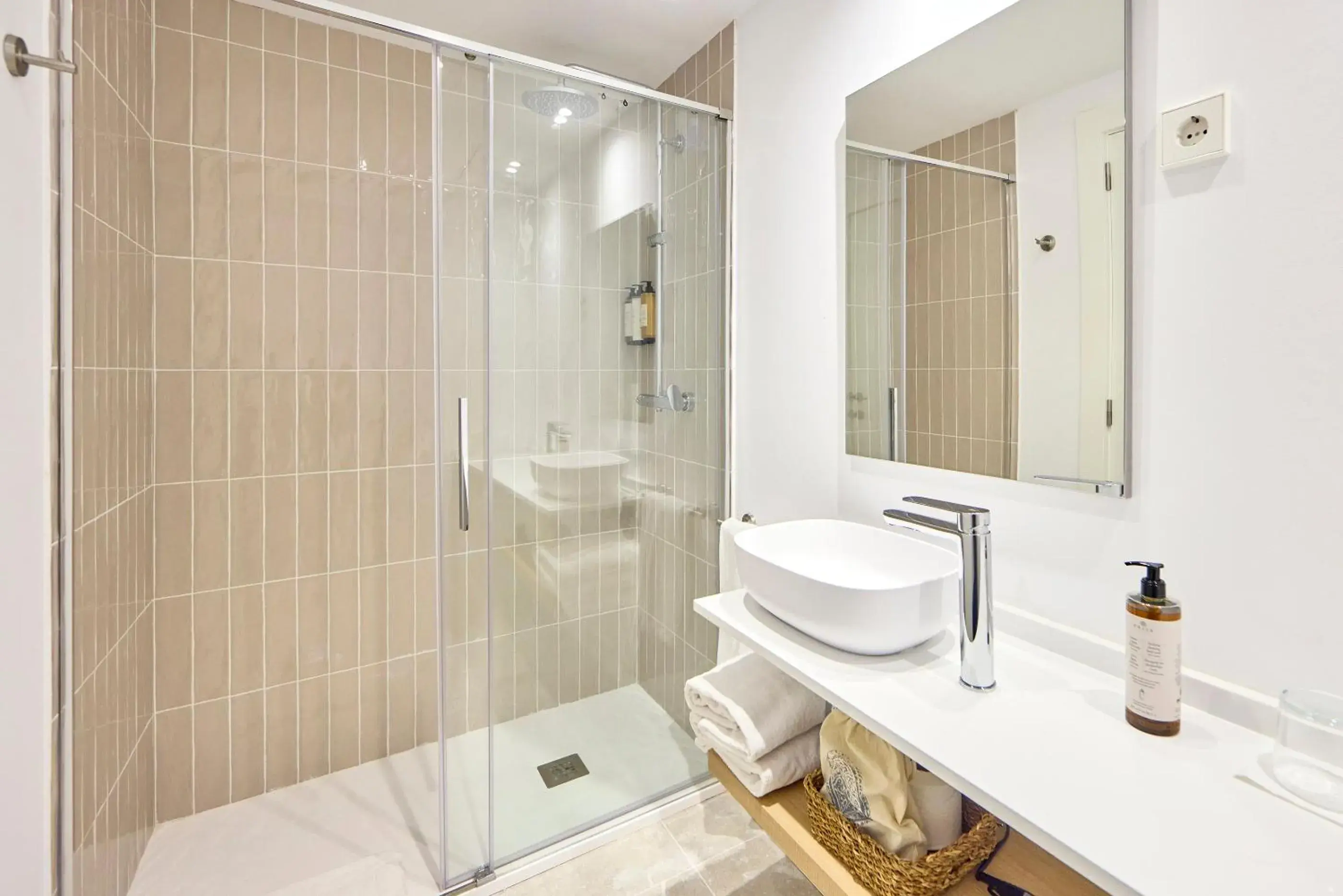 Sauló by Puro Sauló by Puro