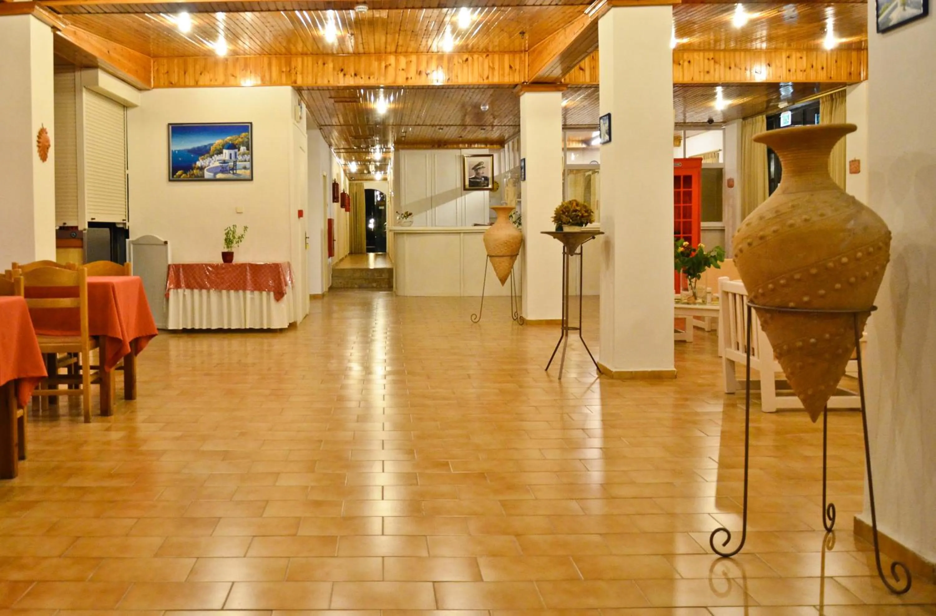 Lobby or reception in Niko Elen