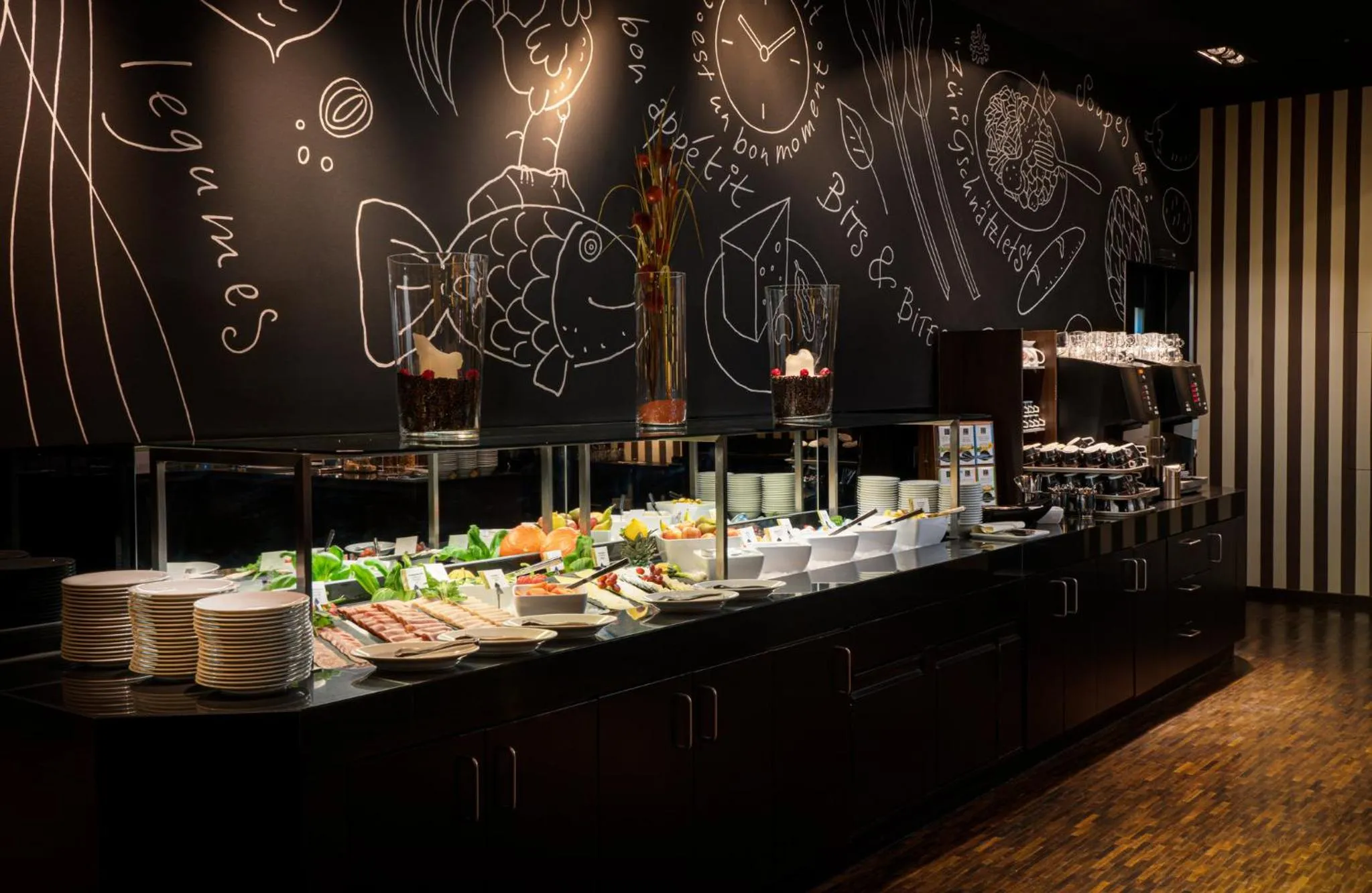 Breakfast in Holiday Inn Zürich Messe by IHG