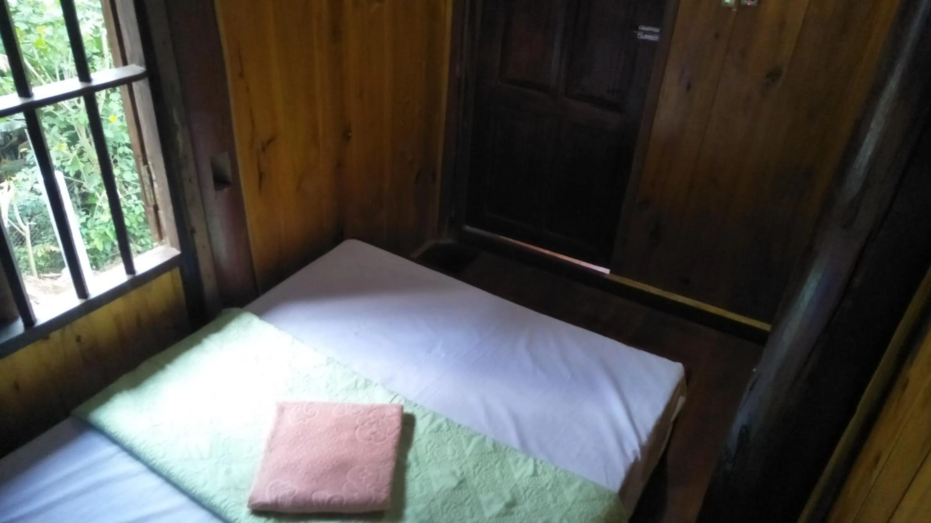 Bed in Ba Be lake-Huyền Hào Homestay