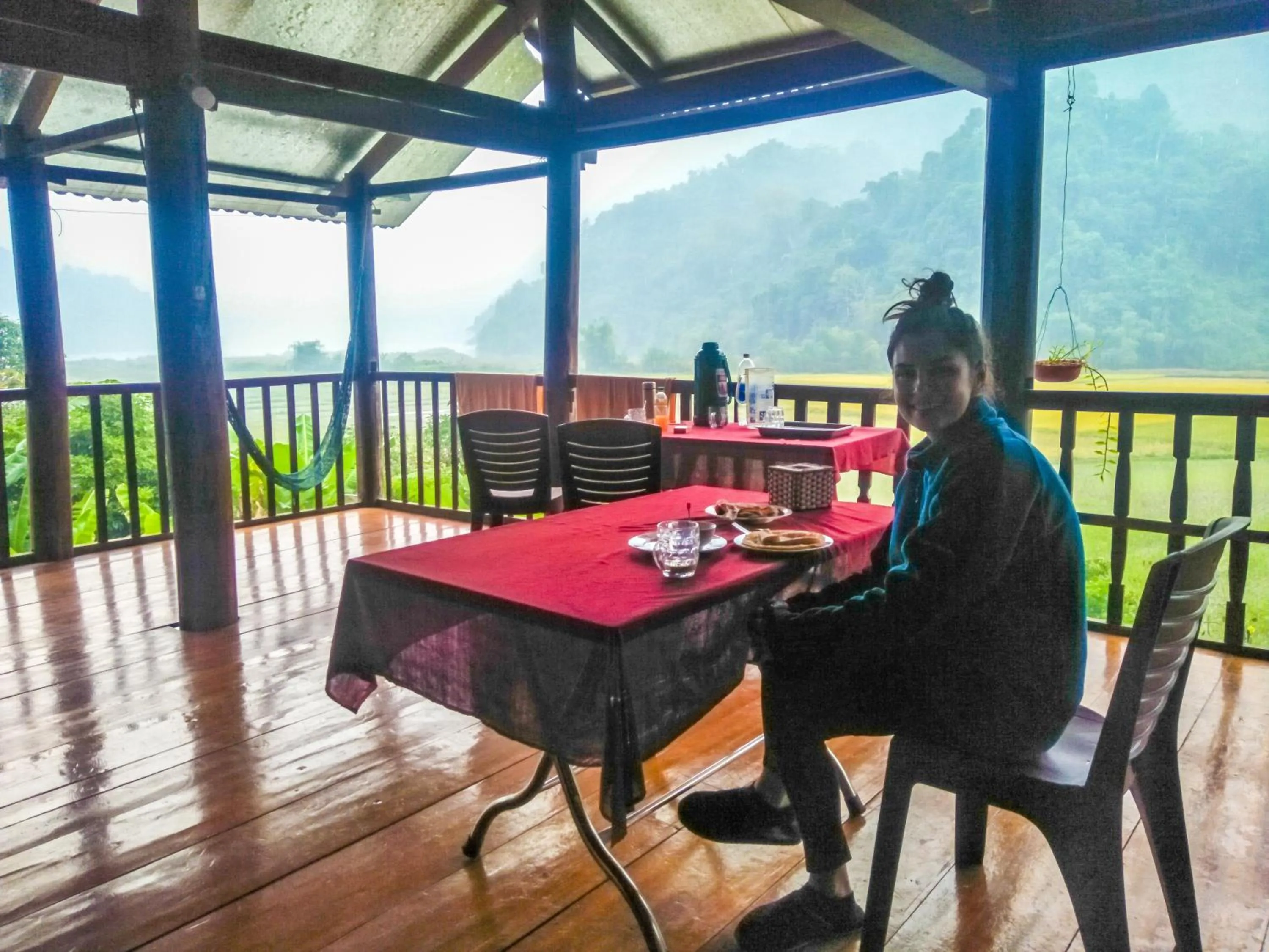 Ba Be lake-Huyền Hào Homestay