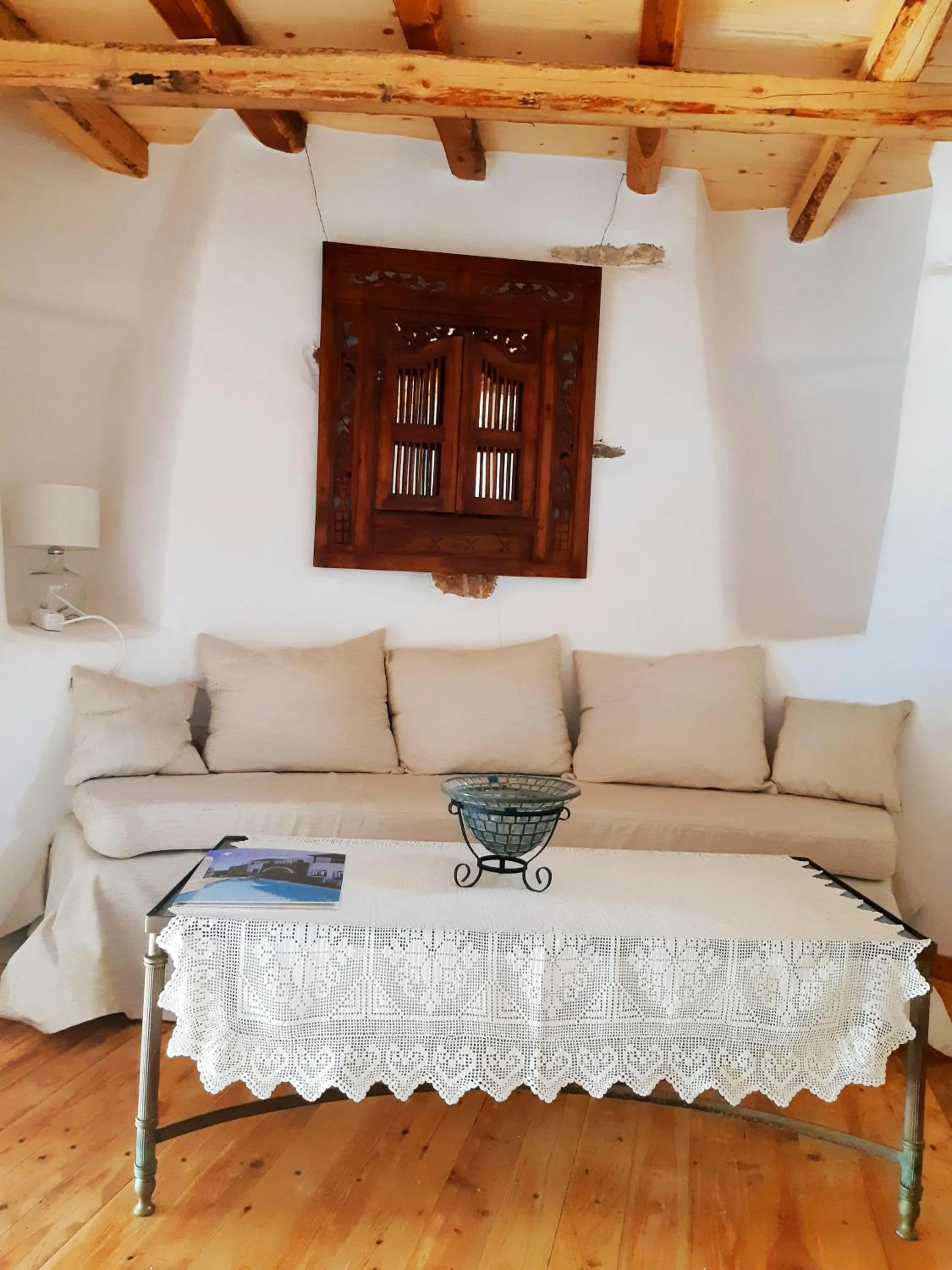 Living room in Fotilia Hotel