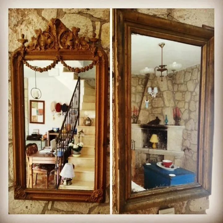 Decorative detail in Kesre Hotel