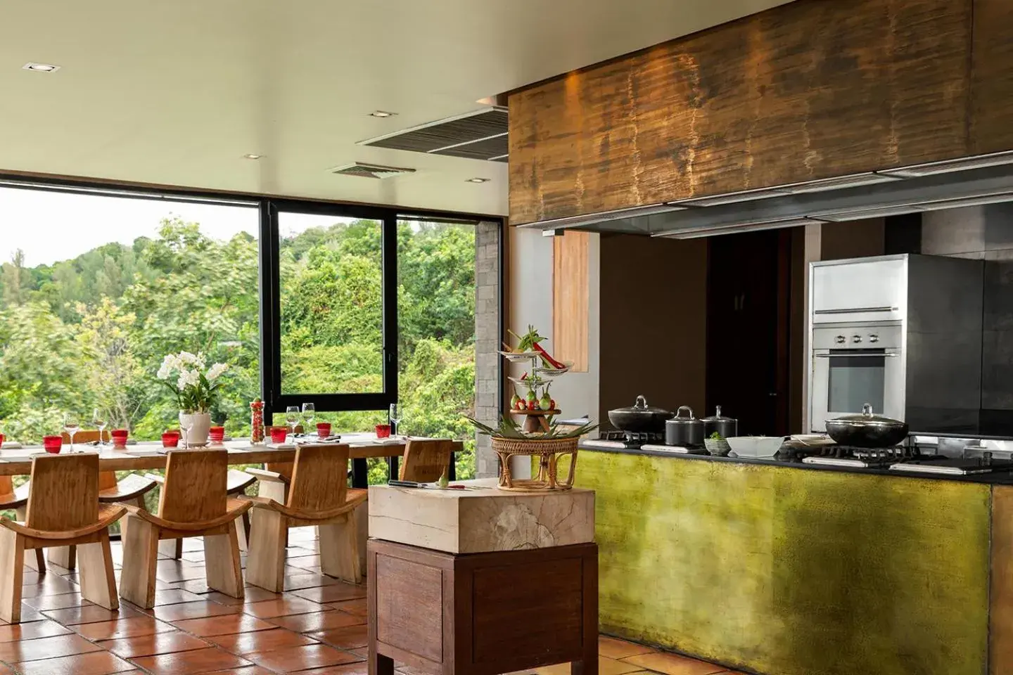 Restaurant/places to eat in Paresa Resort Phuket Restaurant/places to eat in Paresa Resort Phuket