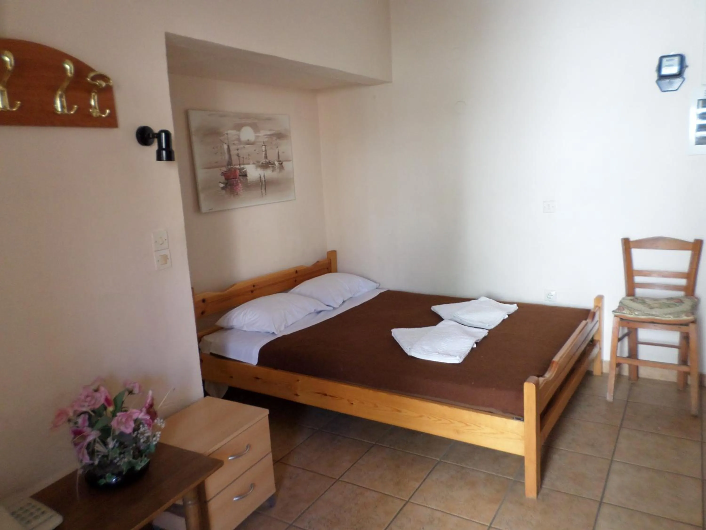 Bedroom, Bed in Tina Hotel