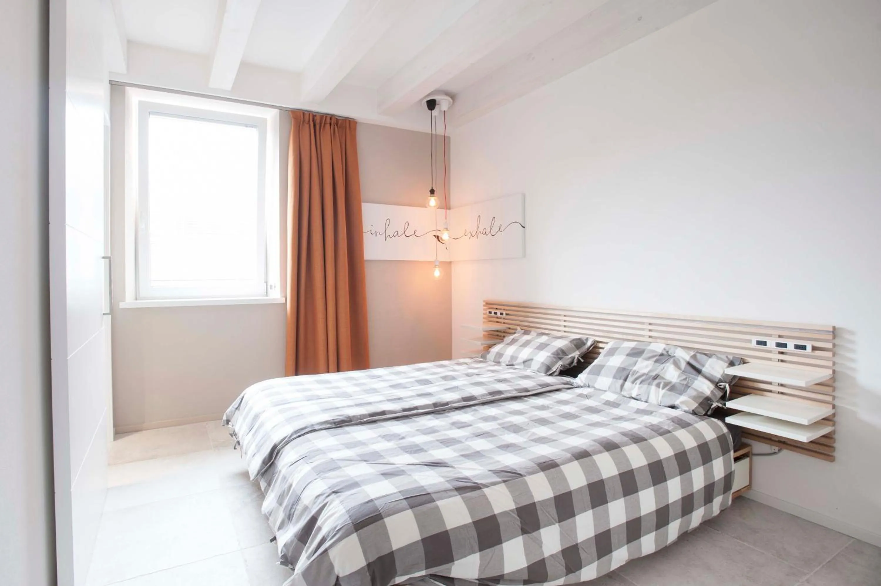 Photo of the whole room in Le Scuderie B&B