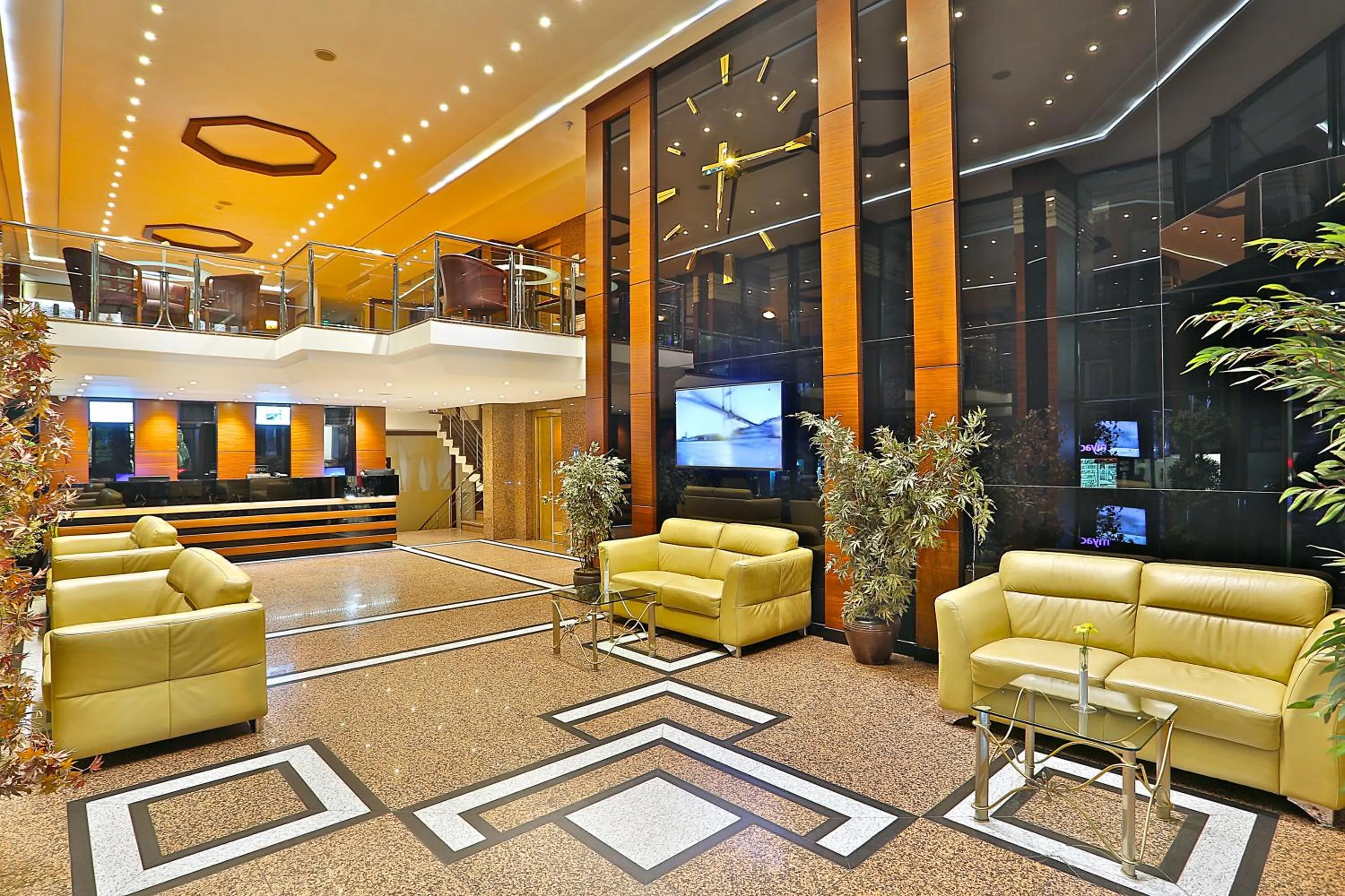 Lobby or reception in Grand Madrid Hotel