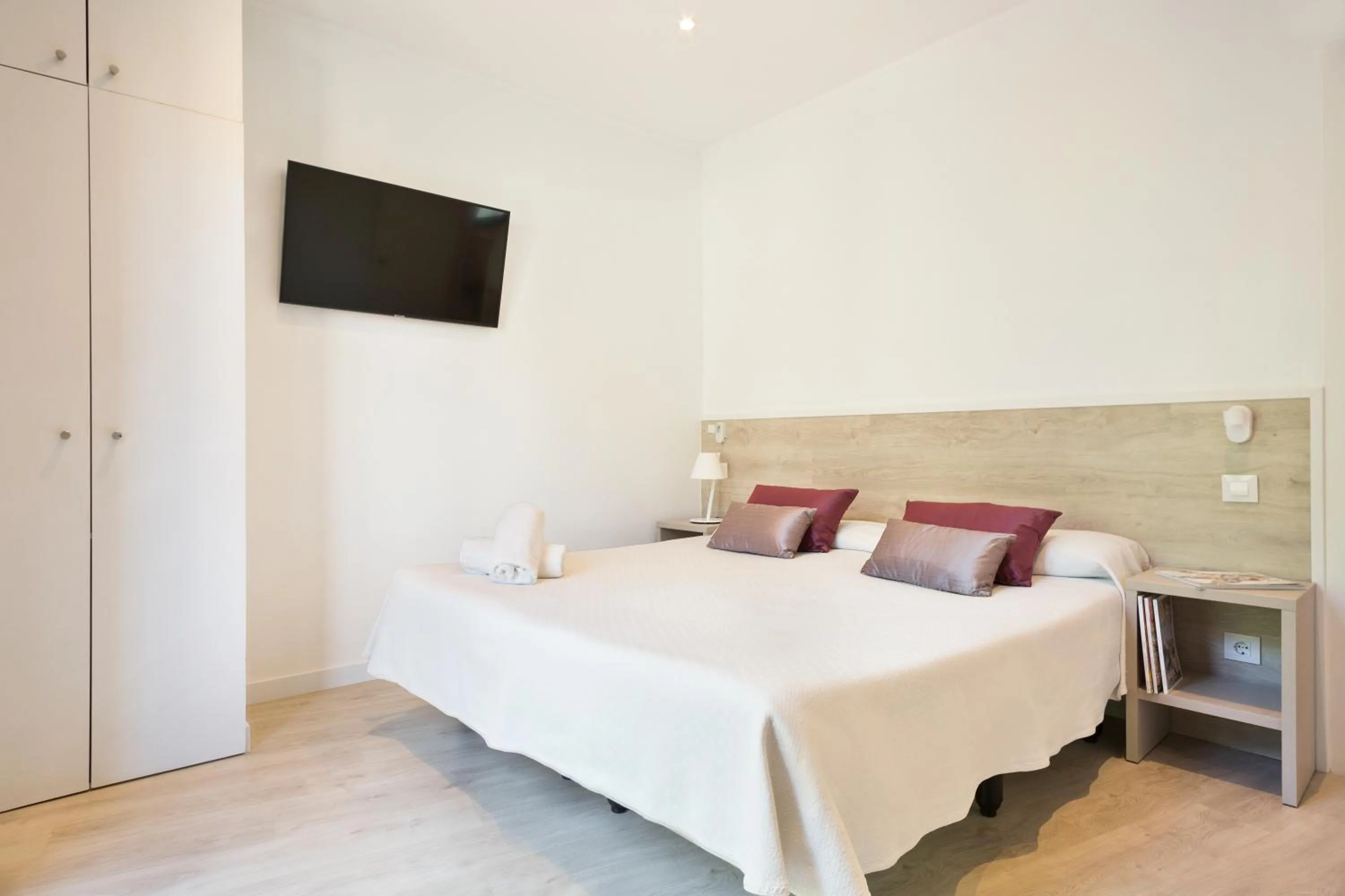 Bed in BcnStop Parc Güell