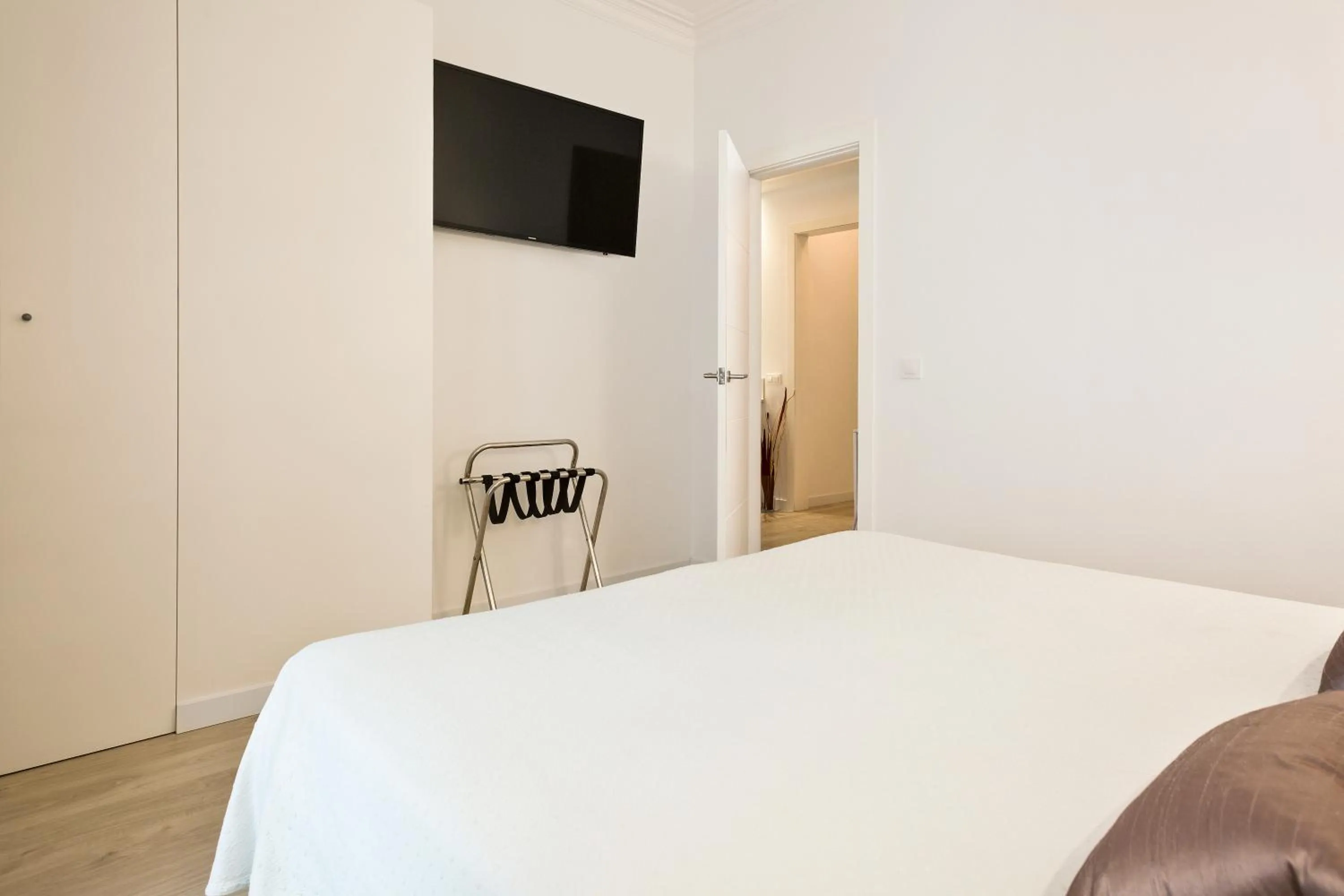 Bed in BcnStop Parc Güell