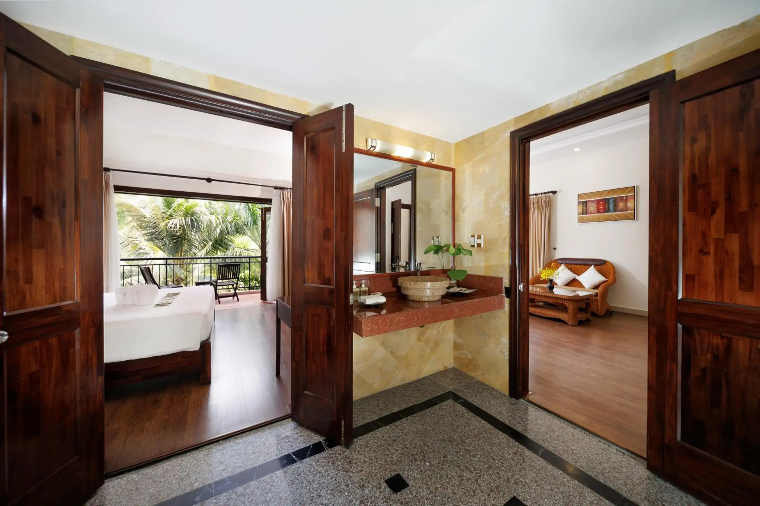 View (from property/room), Bed in Diamond Bay Resort & Spa View (from property/room), Bed in Diamond Bay Resort & Spa