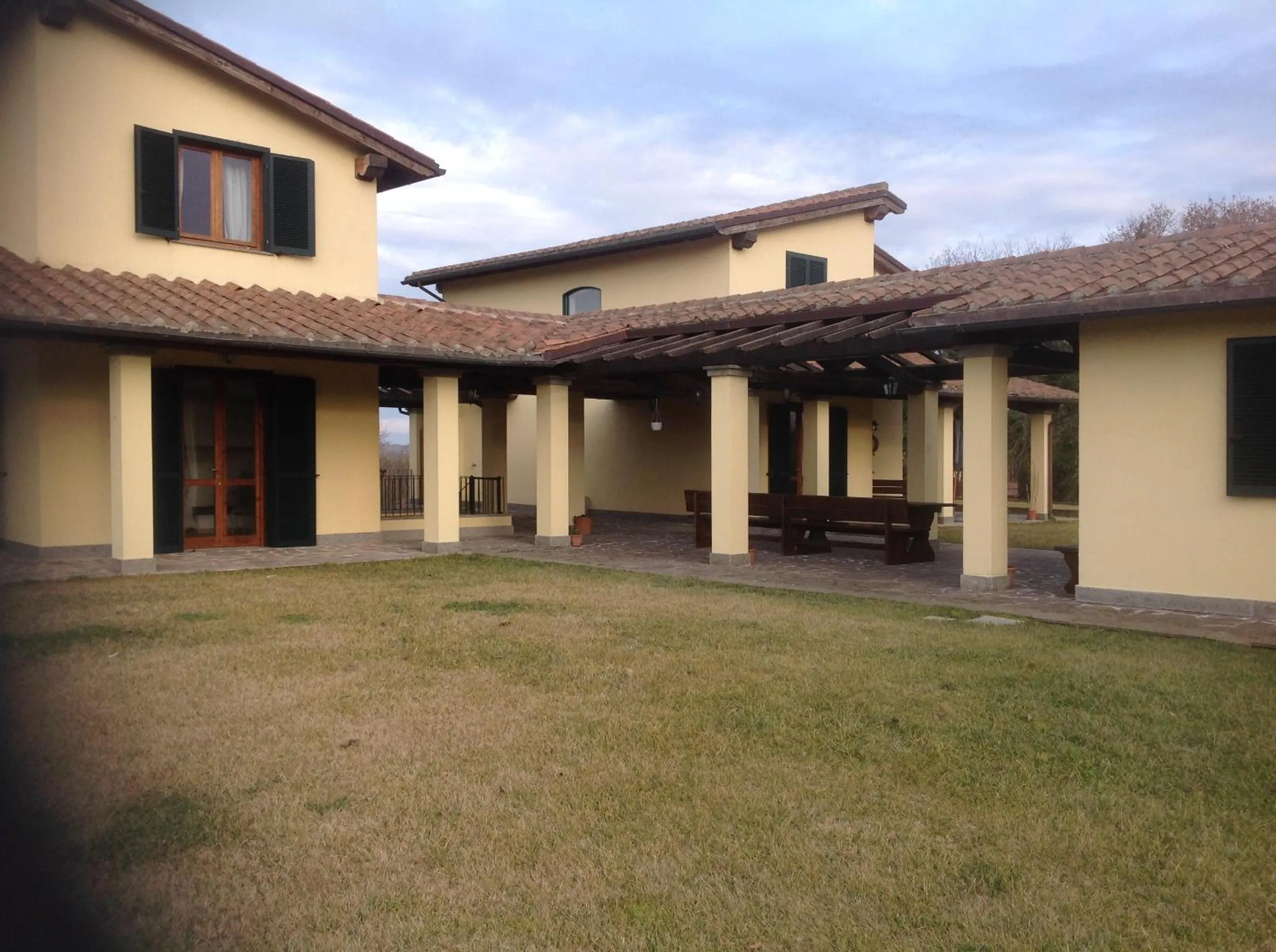 Facade/entrance in Oasi Del Verde