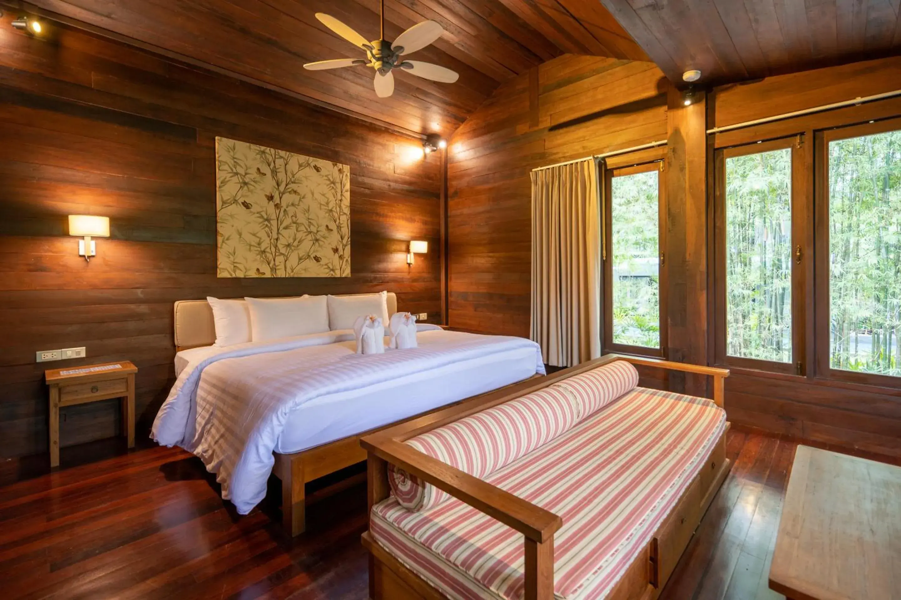 Bedroom, Bed in GajaPuri Resort Koh Chang Bedroom, Bed in GajaPuri Resort Koh Chang