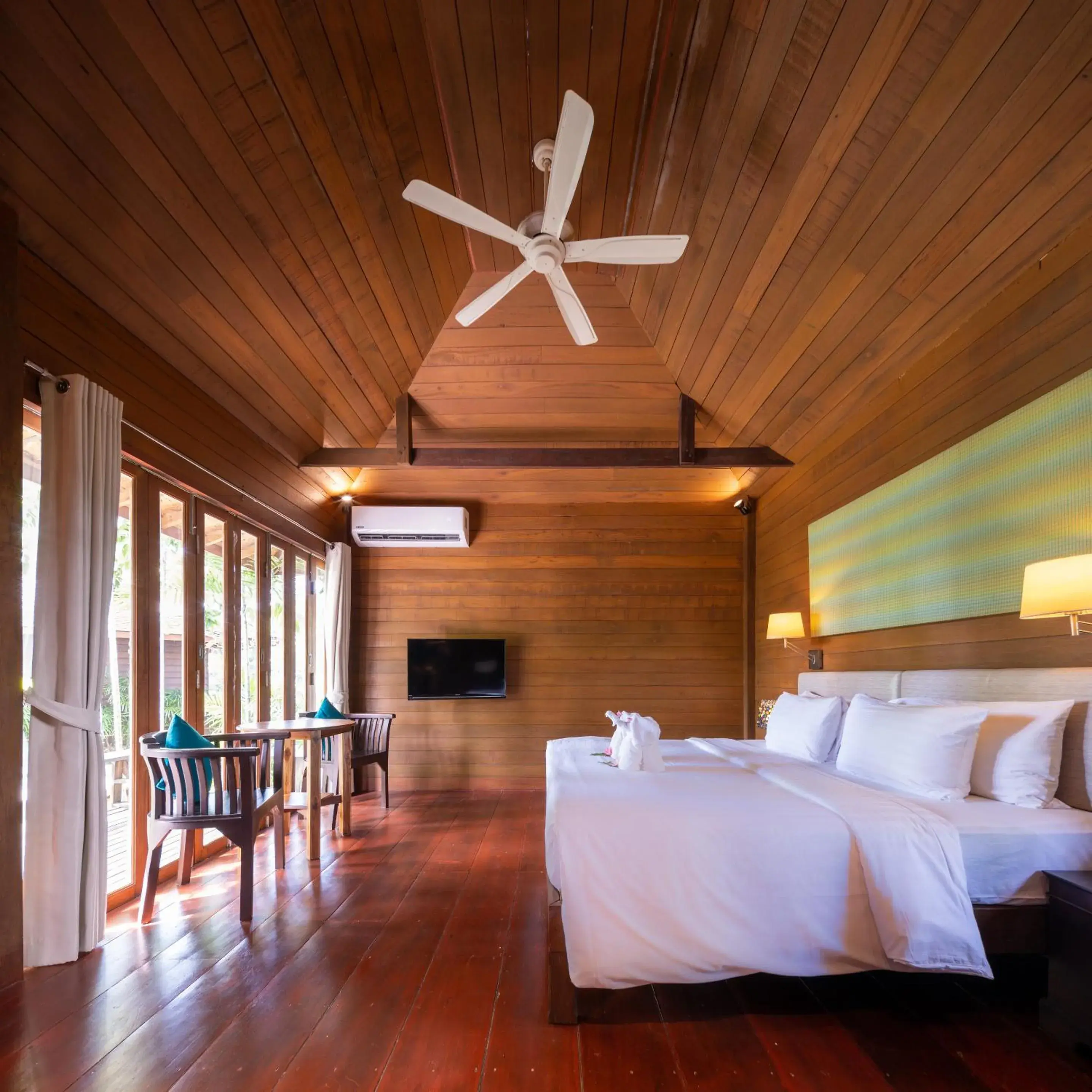 Bed in GajaPuri Resort Koh Chang Bed in GajaPuri Resort Koh Chang