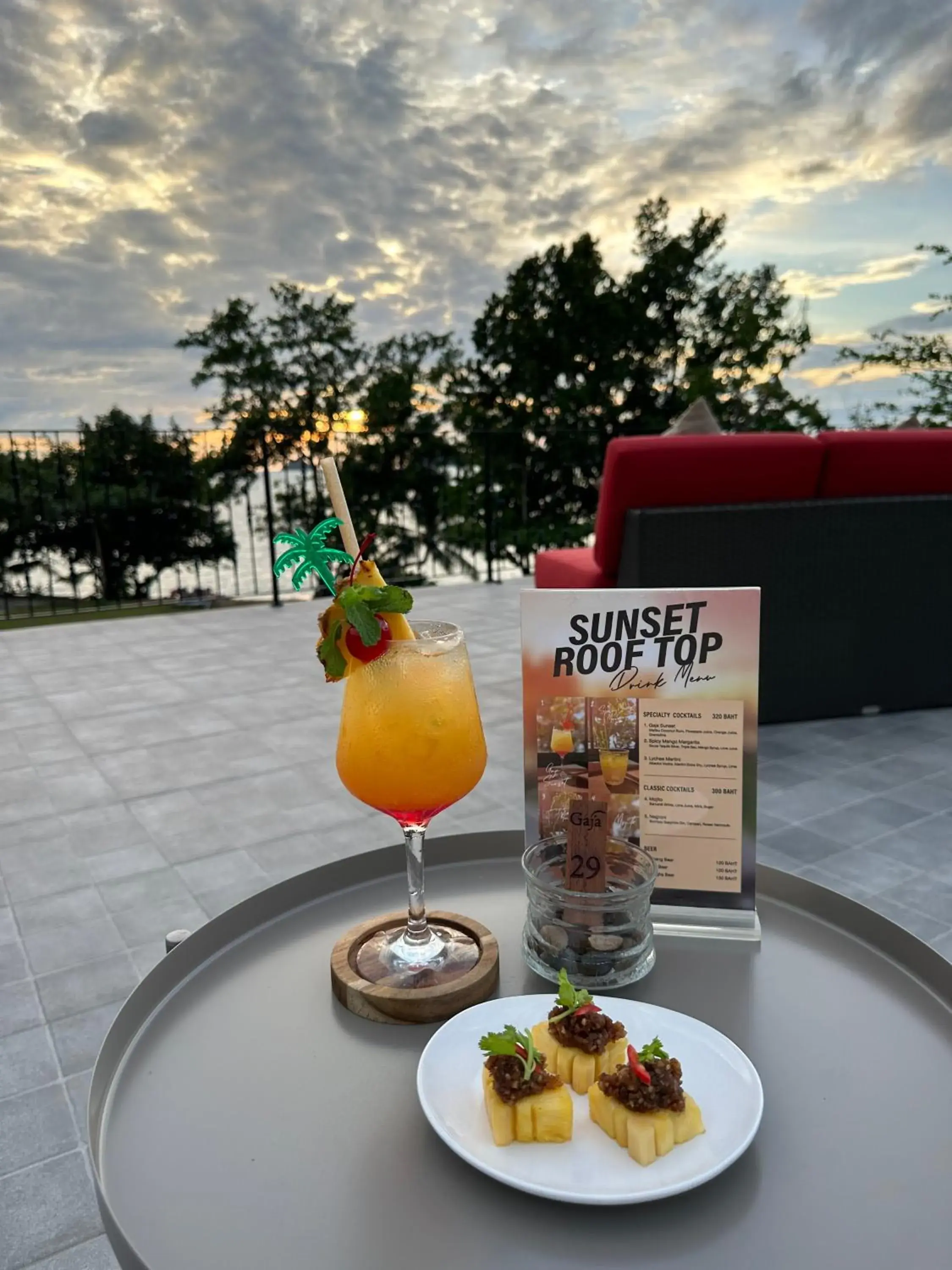 Restaurant/places to eat in GajaPuri Resort Koh Chang Restaurant/places to eat in GajaPuri Resort Koh Chang