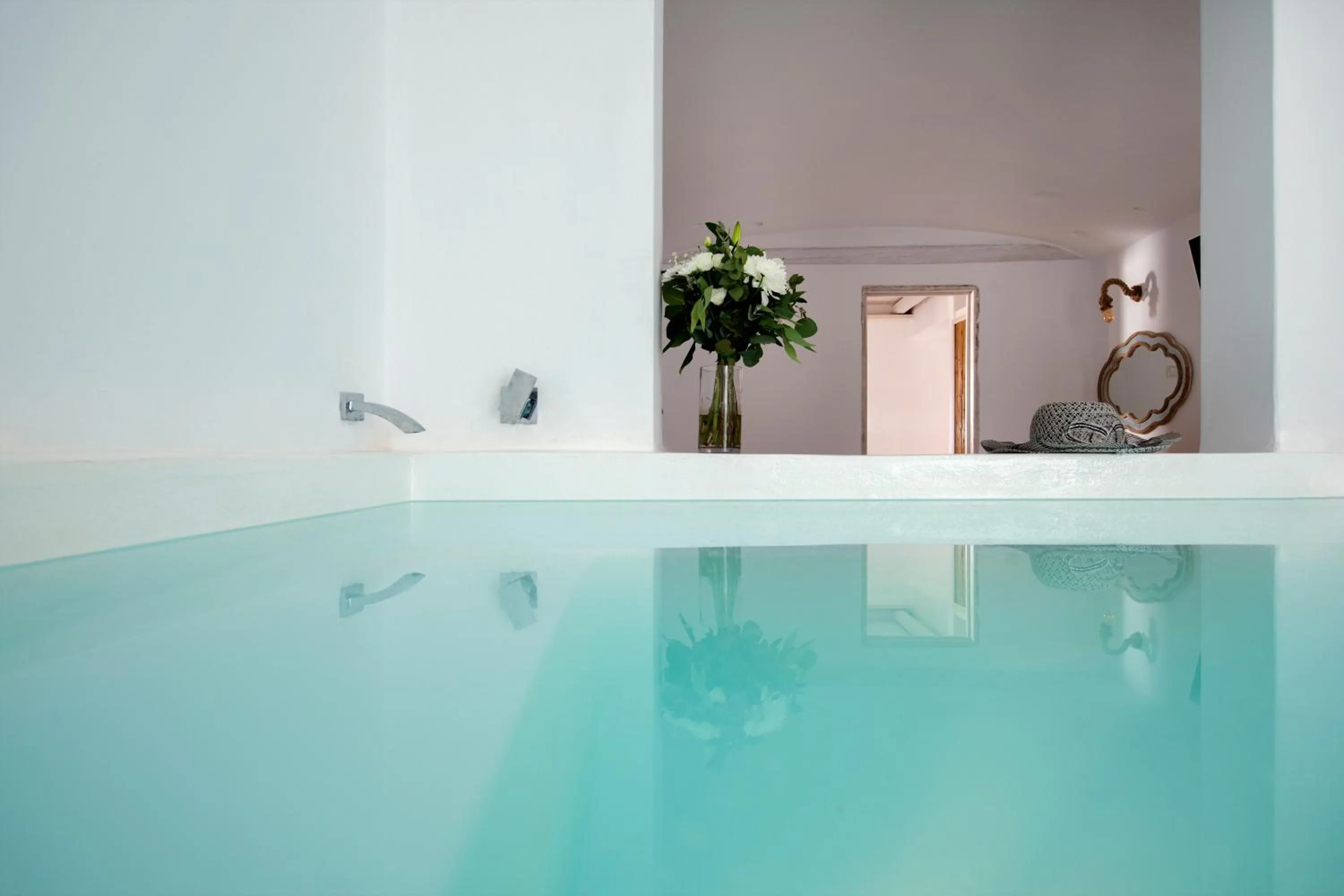 Spa and wellness centre/facilities in Zefi Hotel & Suites