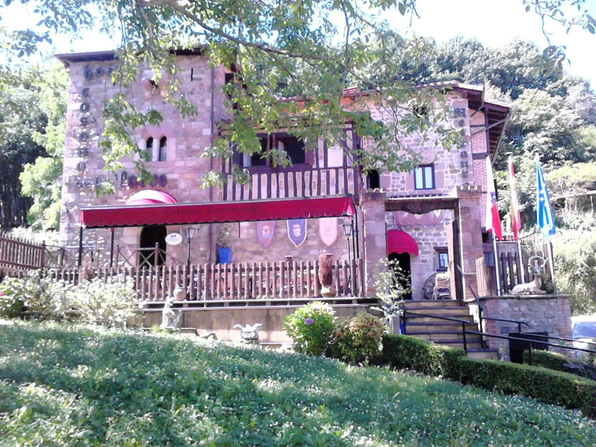 Facade/entrance in Hotel Casona de la Torre