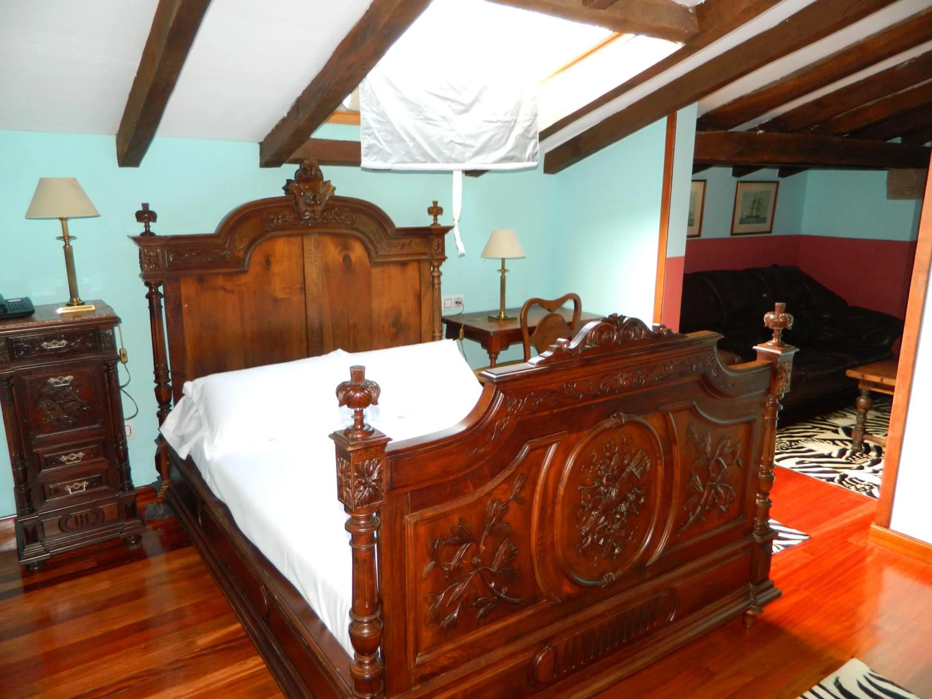 Photo of the whole room in Hotel Casona de la Torre