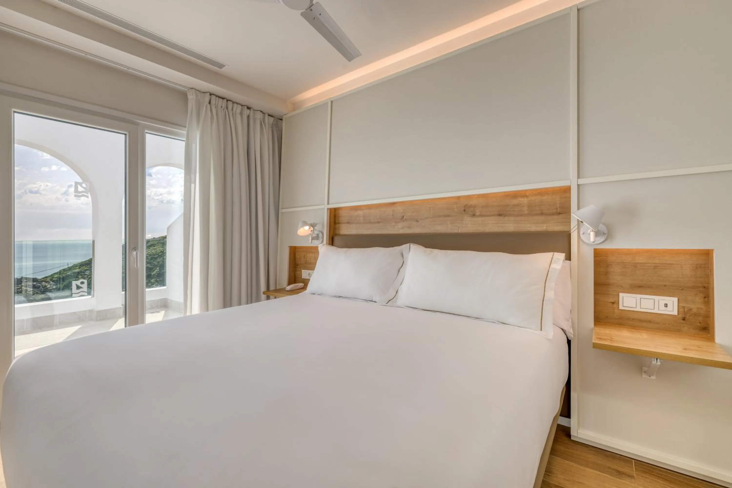 Sea view, Bed in Mojacar Playa Aquapark Hotel