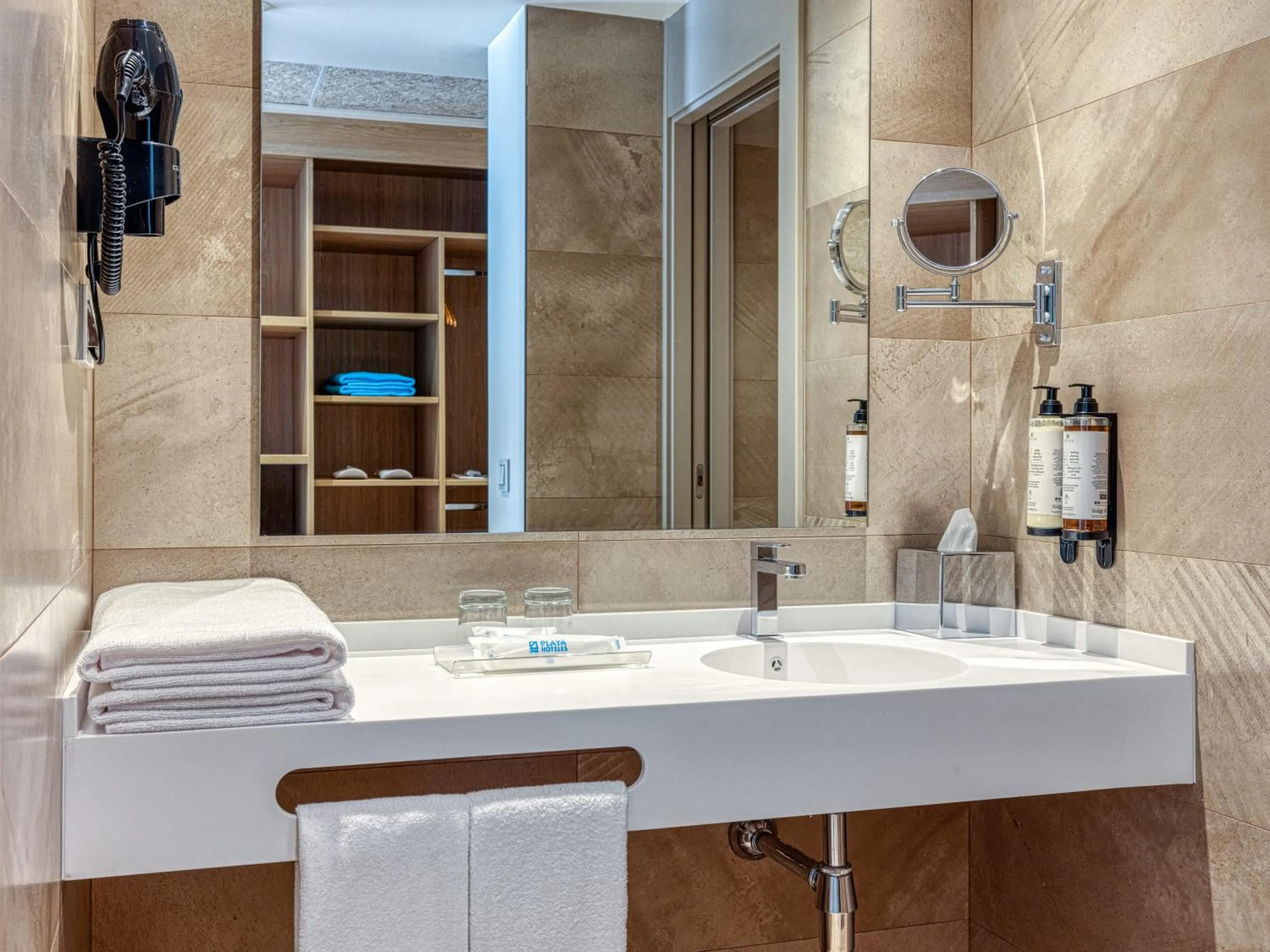 Bathroom in Mojacar Playa Aquapark Hotel