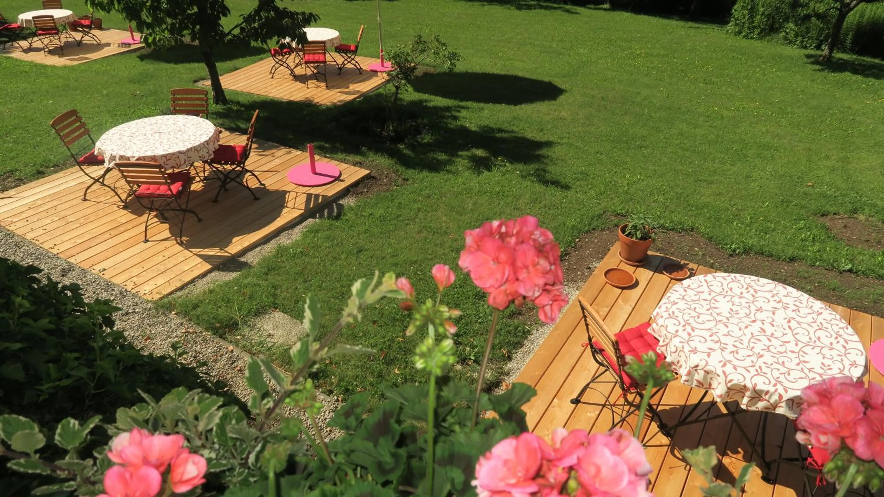 Garden view in Hotel Posthof