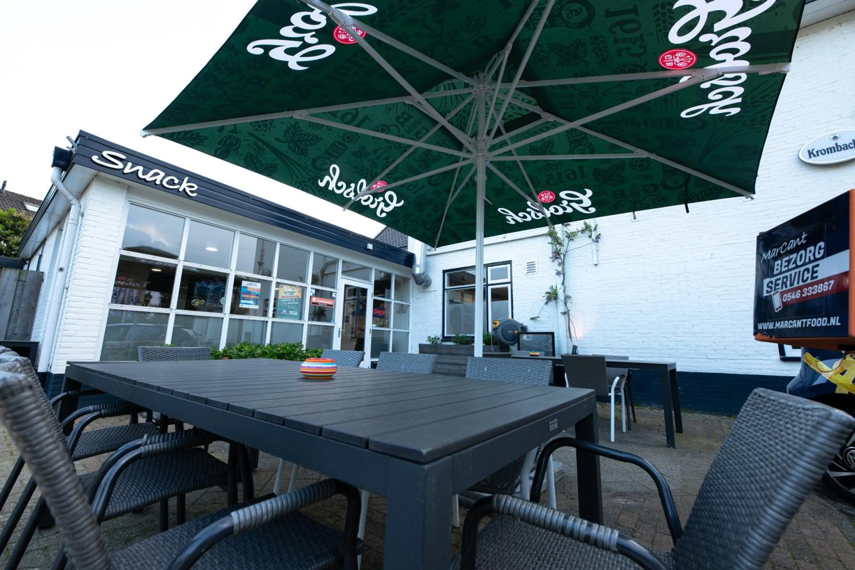 Restaurant/places to eat in Hotel MarCant