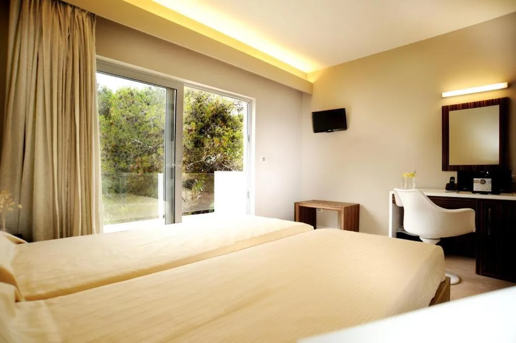 Sikyon Coast Hotel And Resort