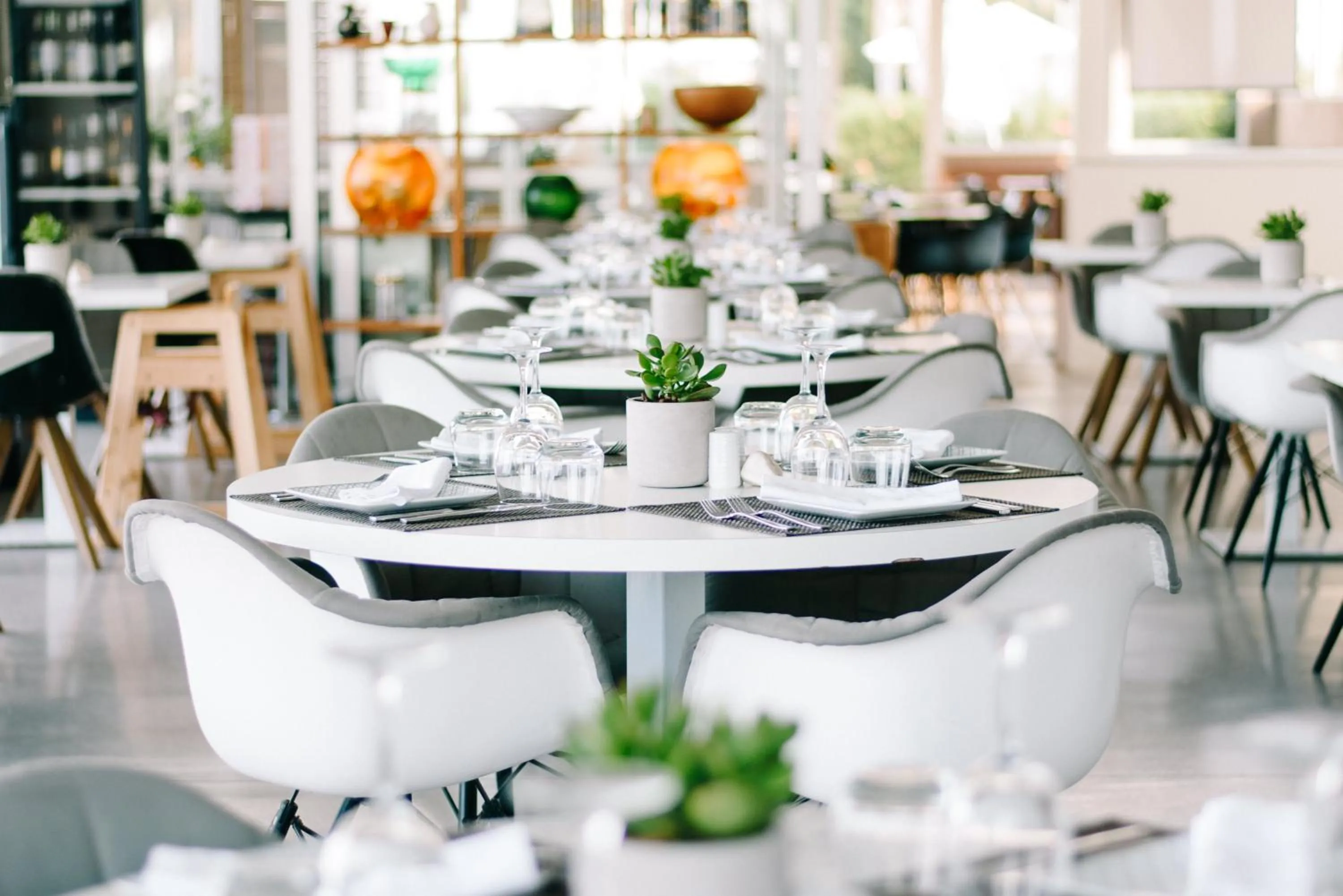 Restaurant/places to eat in Sikyon Coast Hotel And Resort