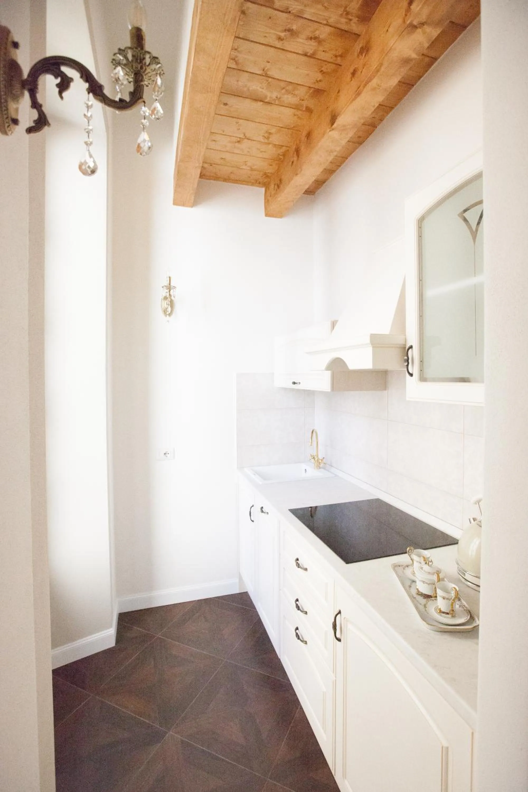 Kitchen or kitchenette in Alessia's Place