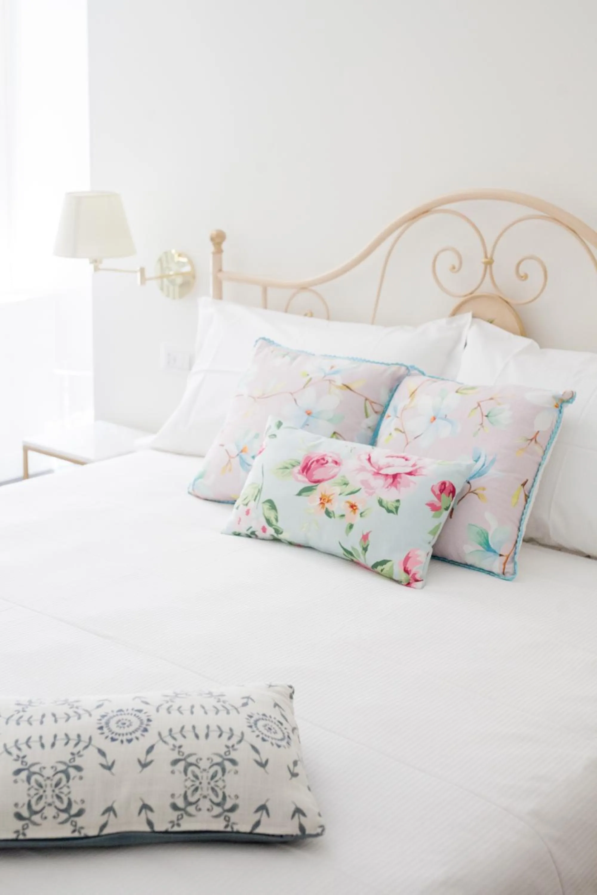 Bed in Alessia's Place