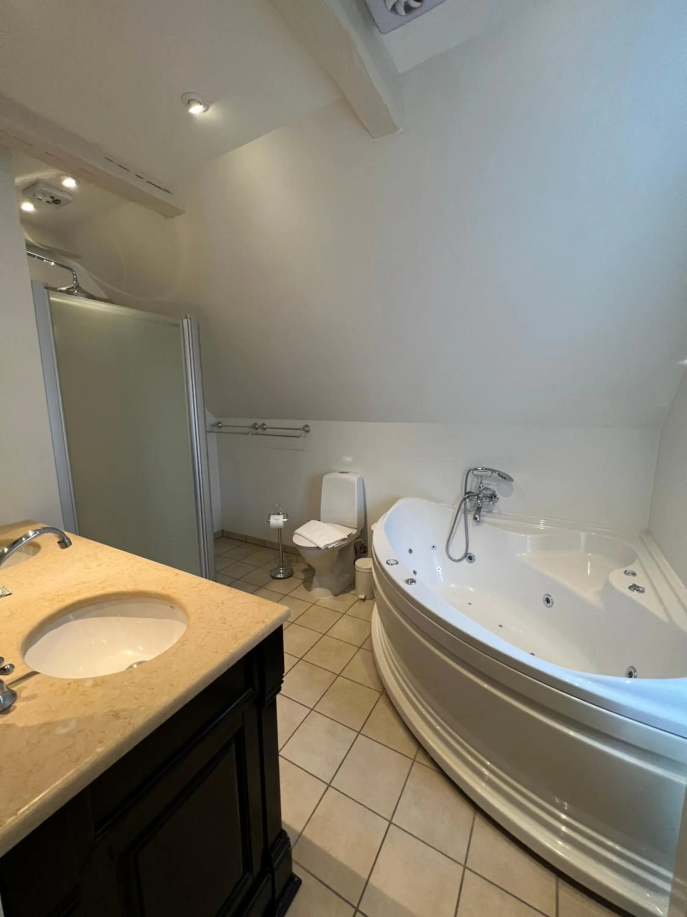 Shower in Bandholm Badehotel