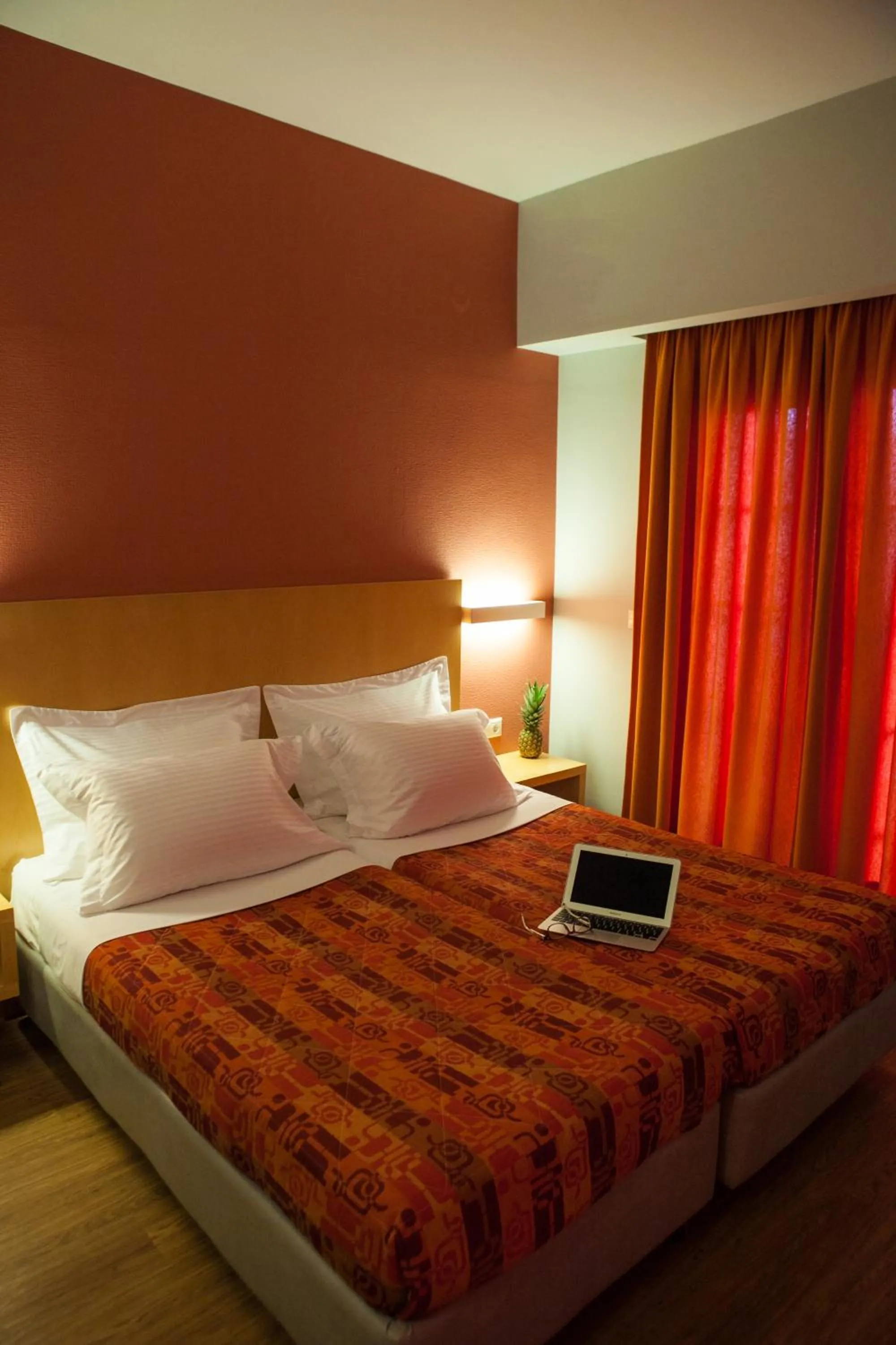 Photo of the whole room in Kronos Hotel