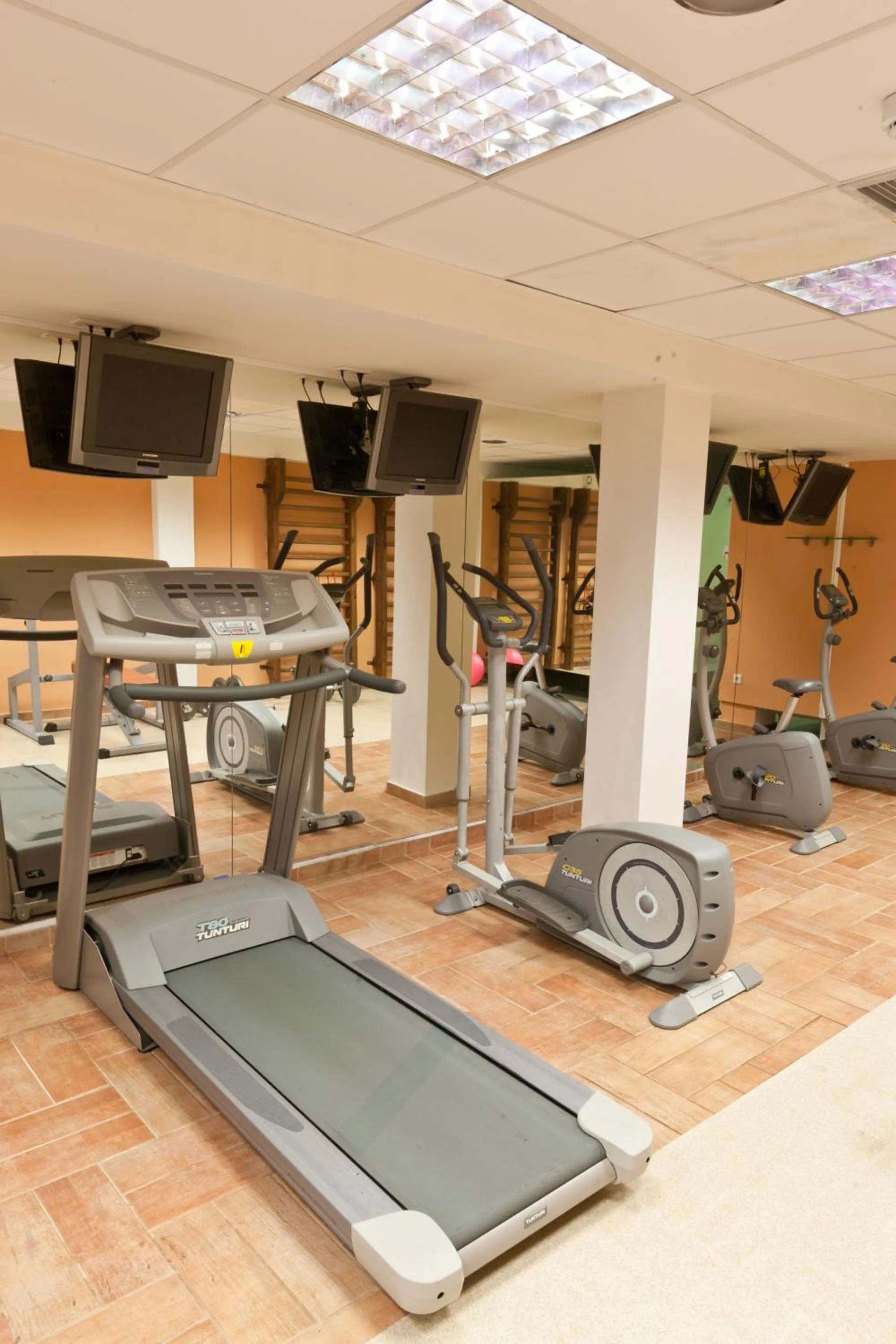 Spa and wellness centre/facilities in Kronos Hotel