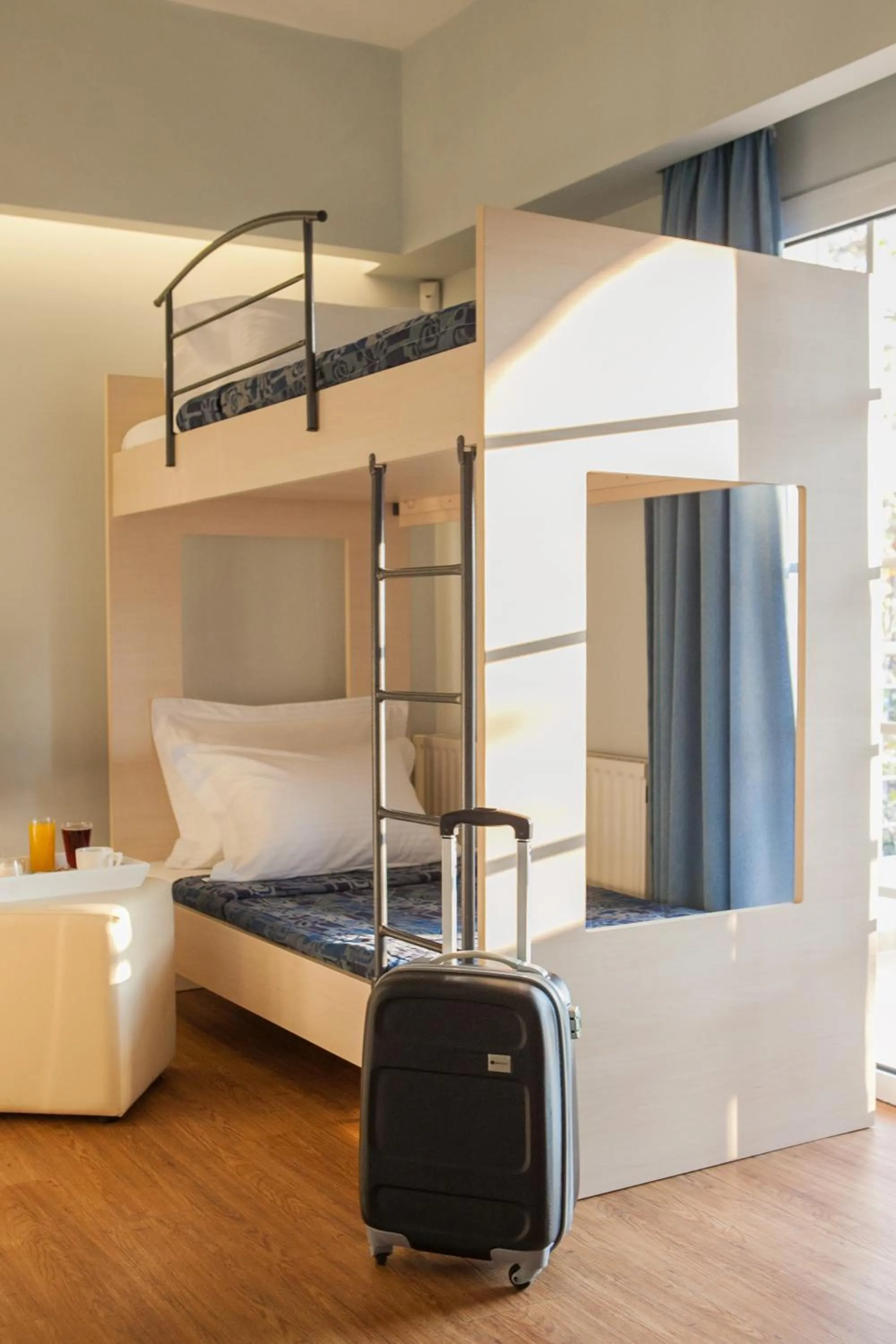 bunk bed in Kronos Hotel