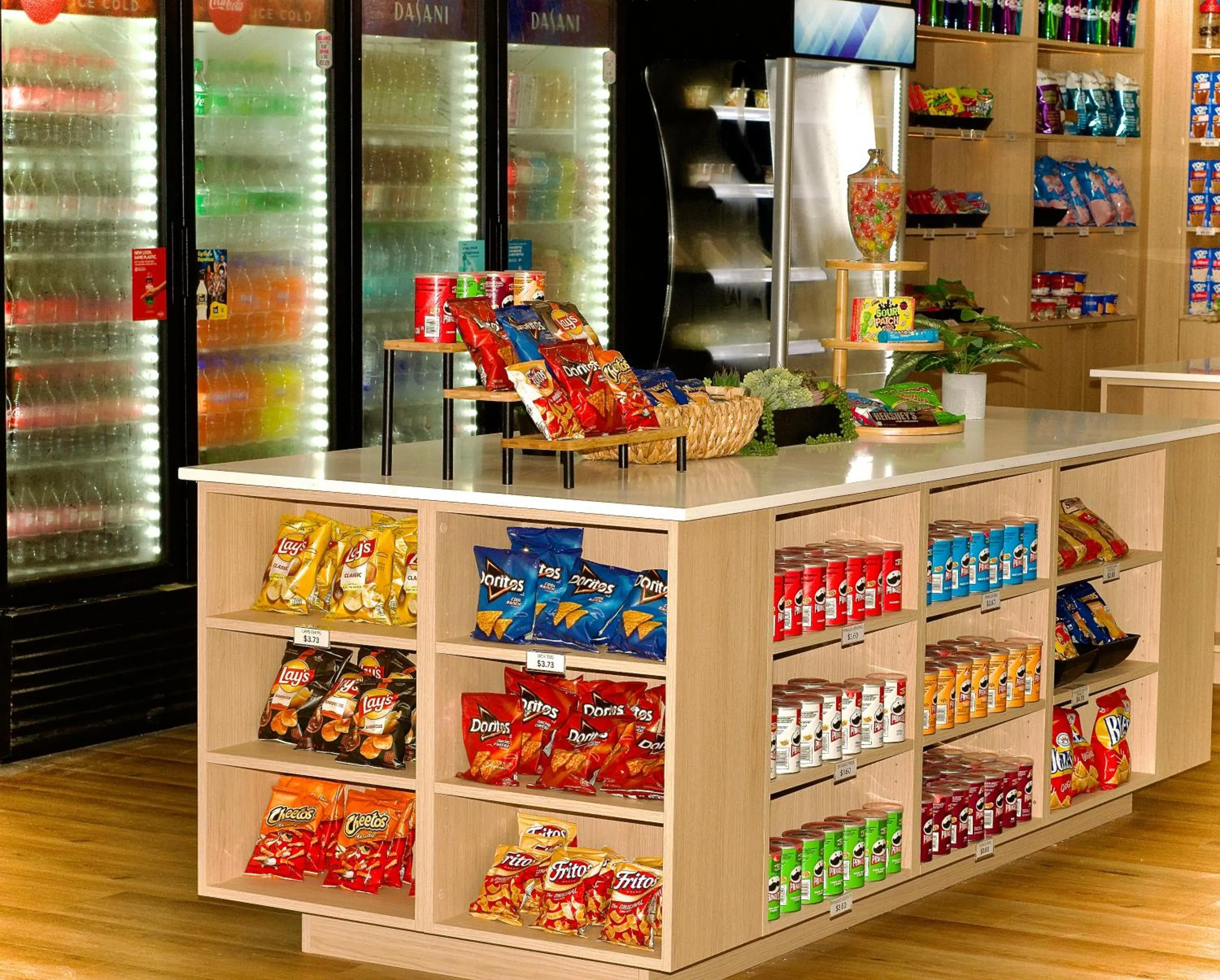 On-site shops in Coco Key Hotel & Water Park Resort