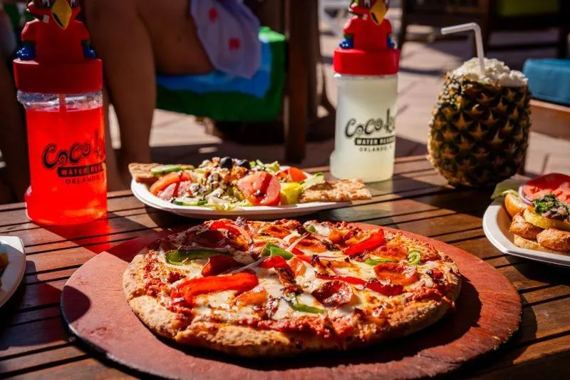 Food and drinks in Coco Key Hotel & Water Park Resort