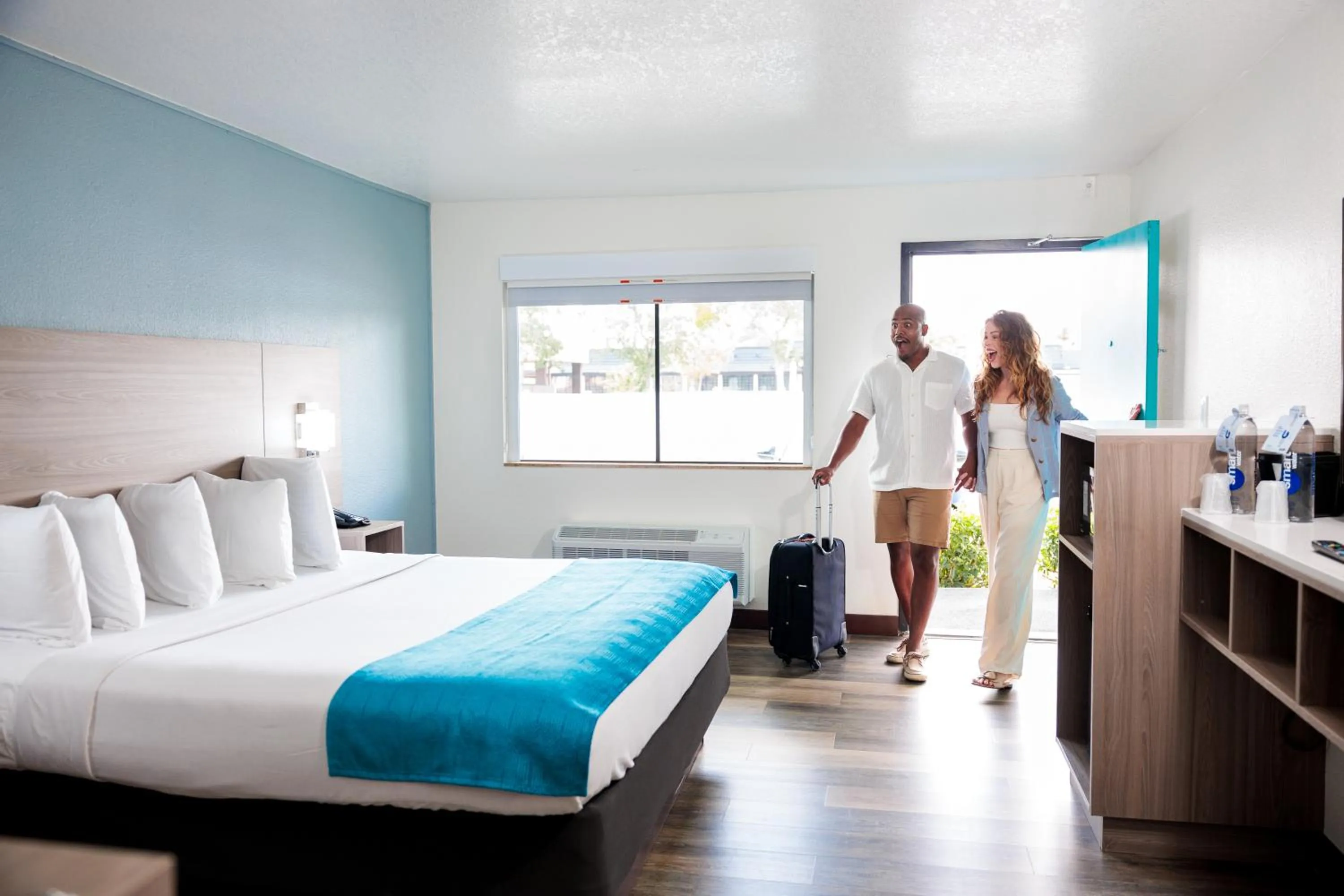 Bed in Coco Key Hotel & Water Park Resort