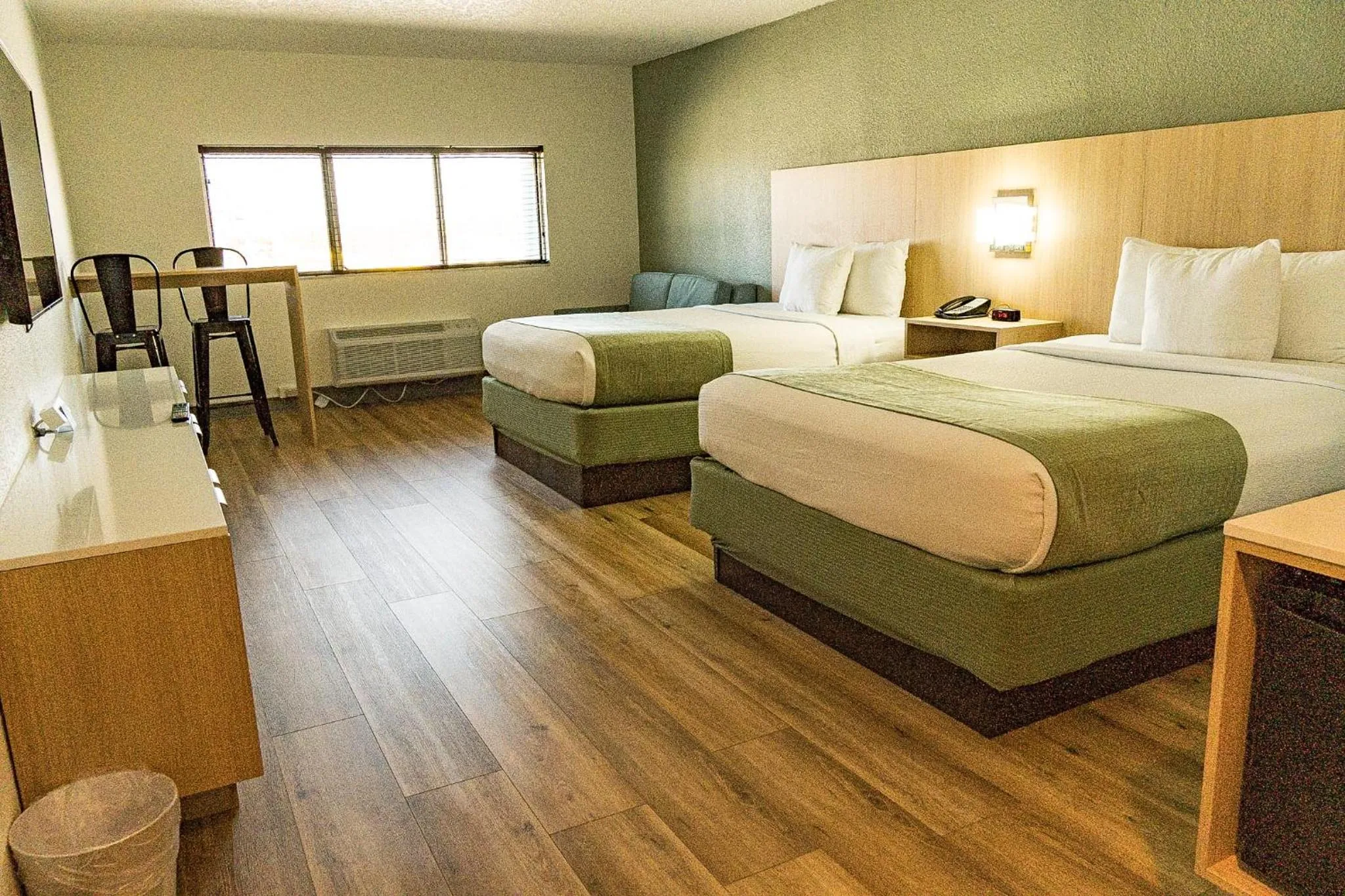 Bed in Coco Key Hotel & Water Park Resort