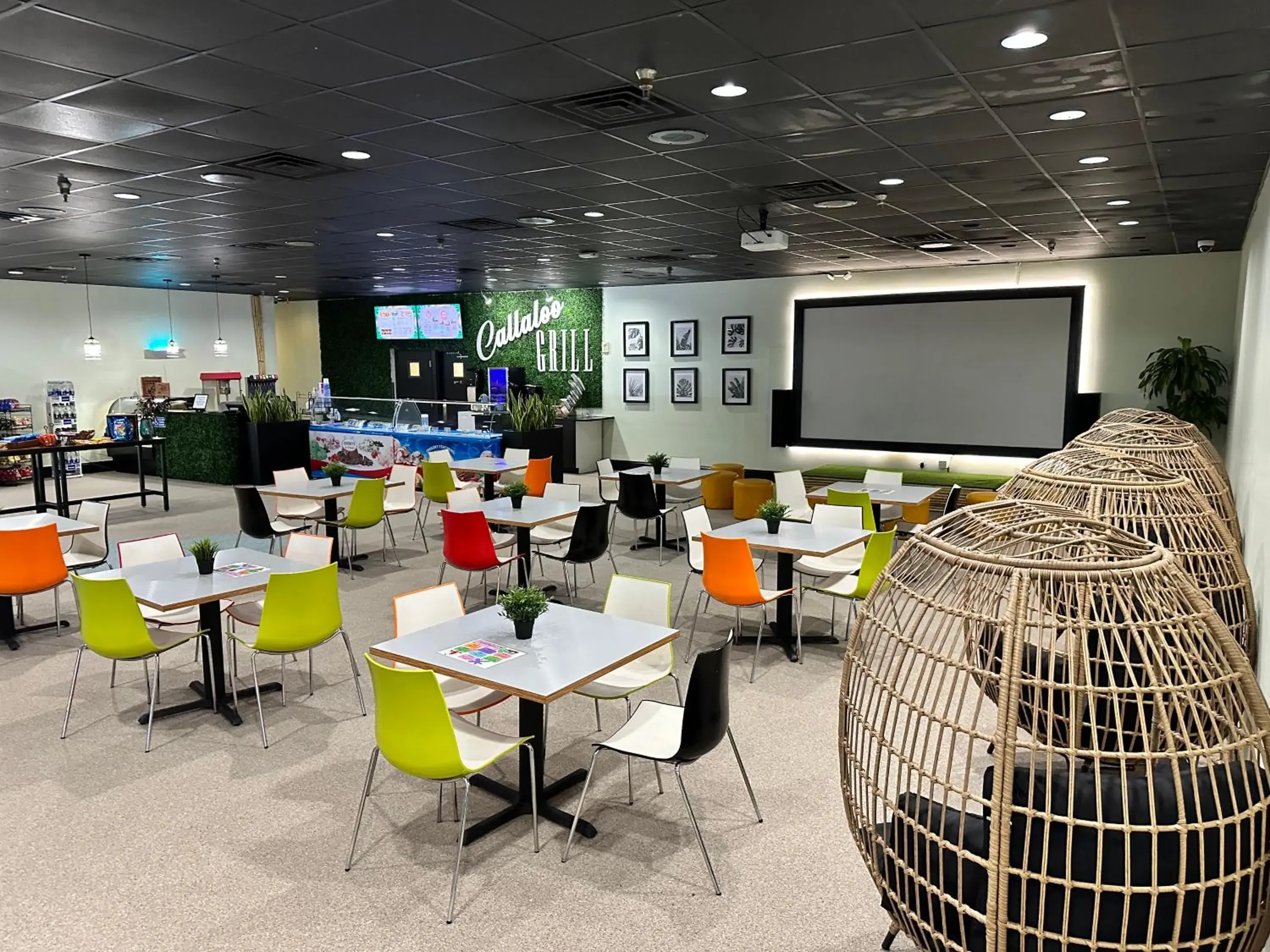 Restaurant/places to eat in Coco Key Hotel & Water Park Resort Restaurant/places to eat in Coco Key Hotel & Water Park Resort