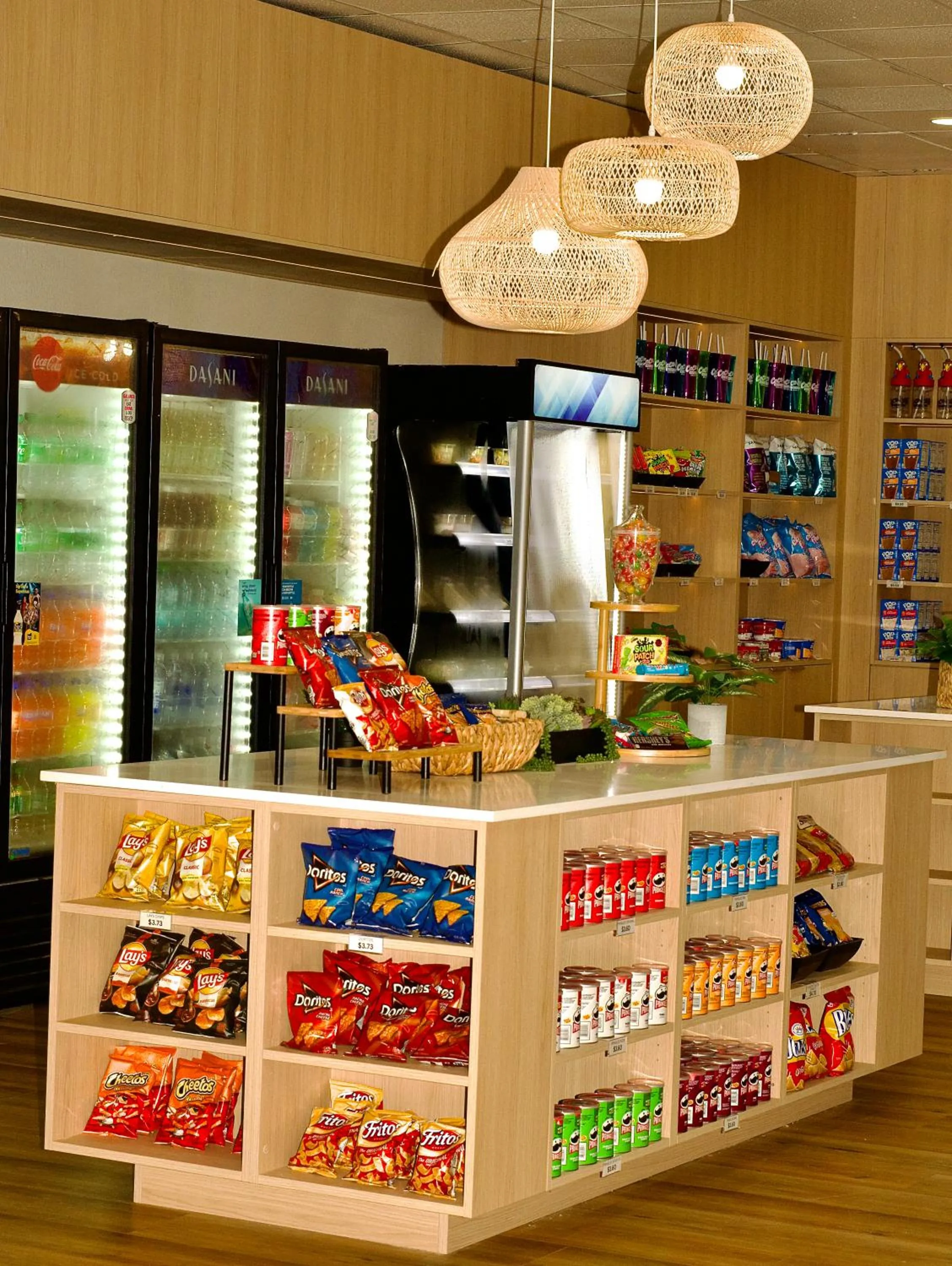 On-site shops in Coco Key Hotel & Water Park Resort