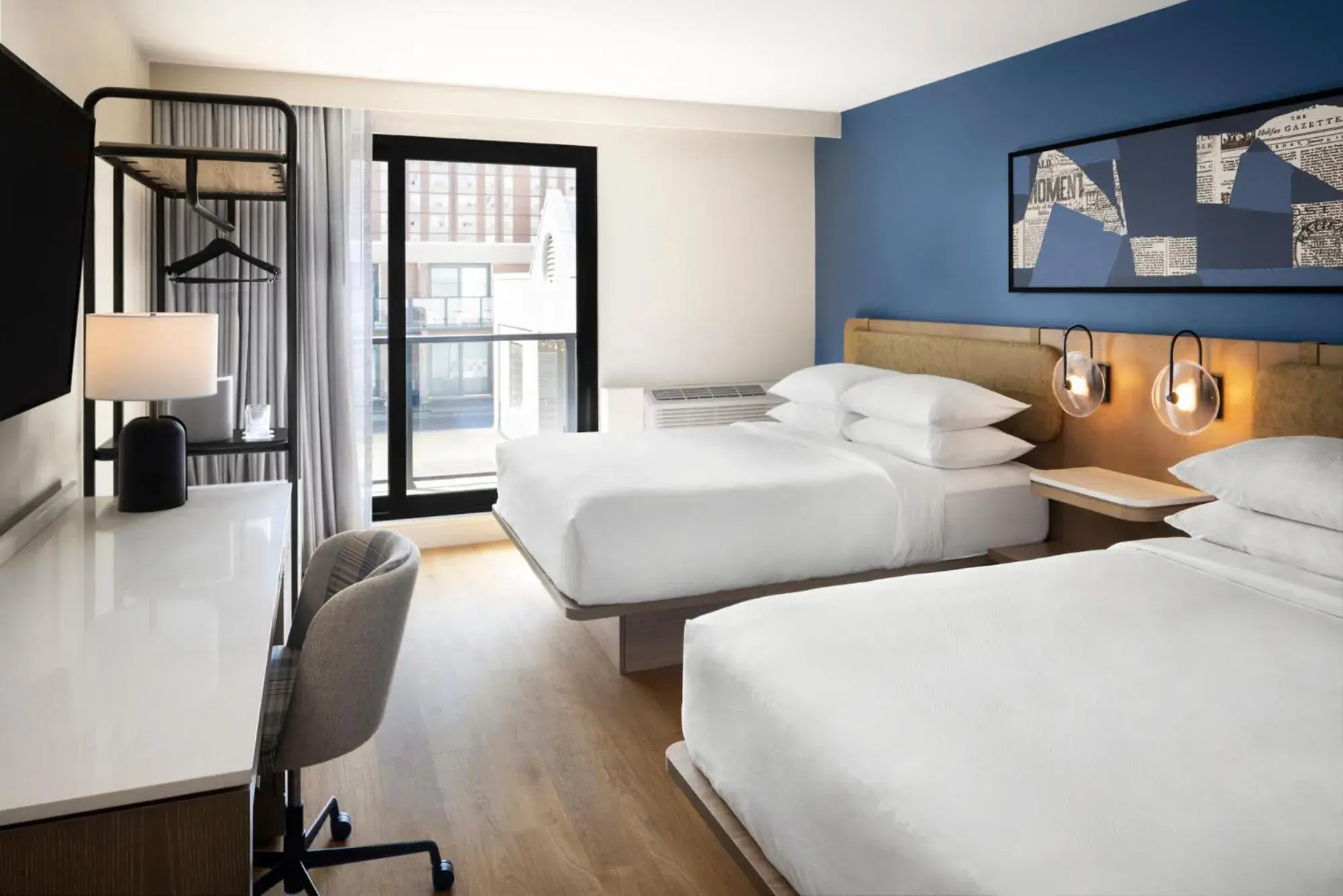 Bedroom, Bed in Hotel Halifax Bedroom, Bed in Hotel Halifax