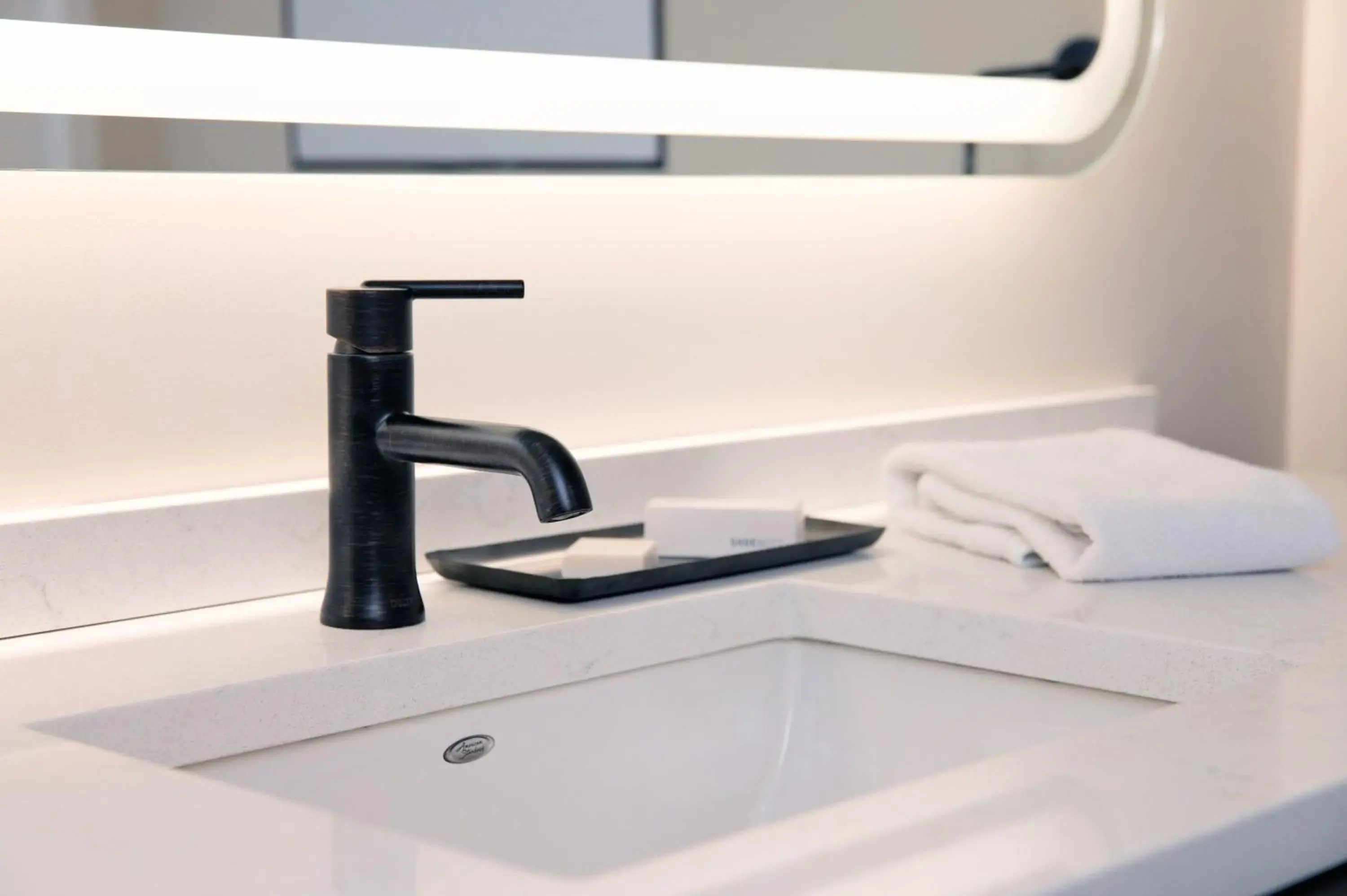 Premium Room, 1 King Bed, Harbor View in Hotel Halifax Premium Room, 1 King Bed, Harbor View in Hotel Halifax