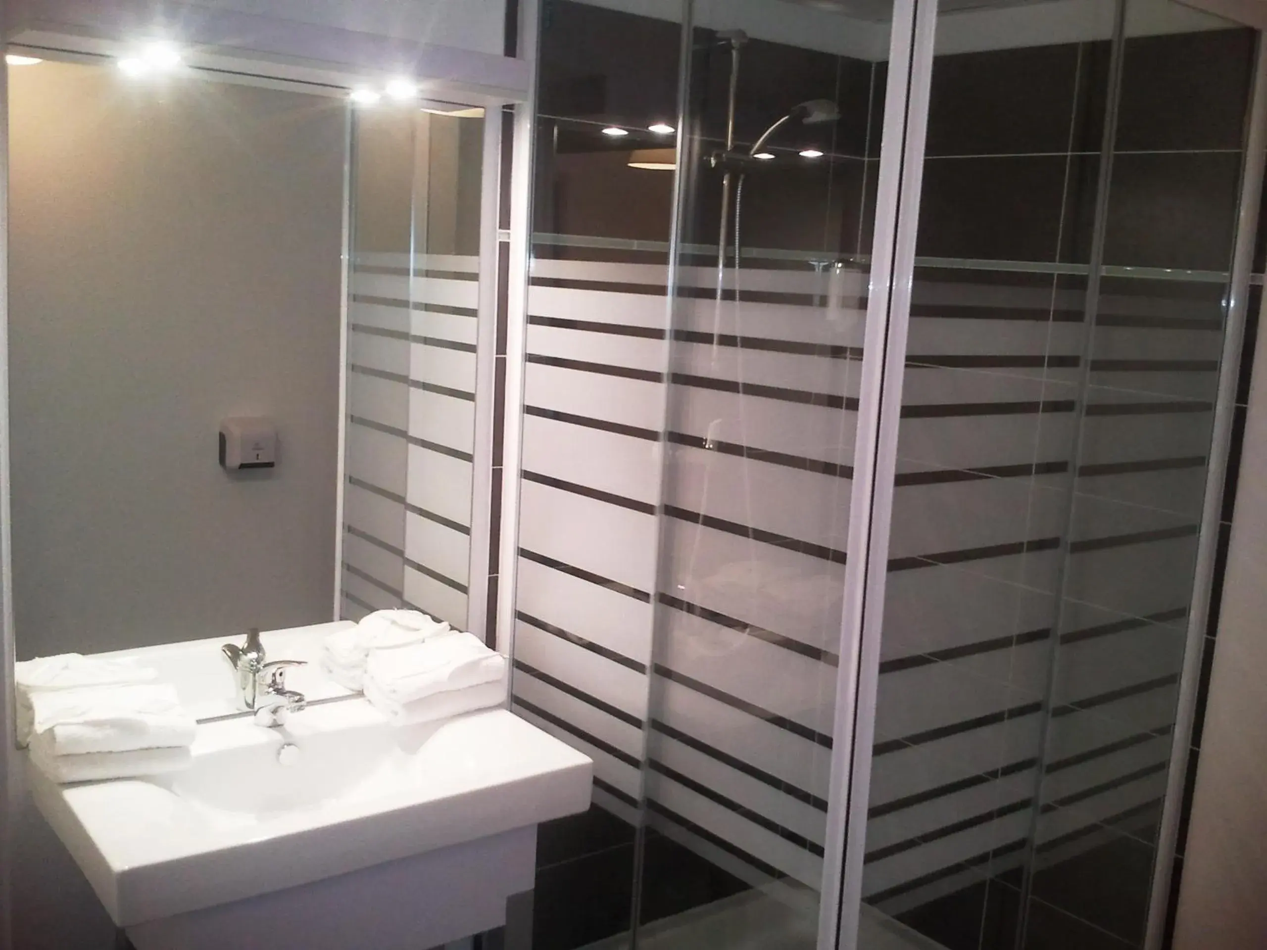 Apartment with Pool View - Disability Access in Vacancéole - Résidence Cap Camargue Apartment with Pool View - Disability Access in Vacancéole - Résidence Cap Camargue