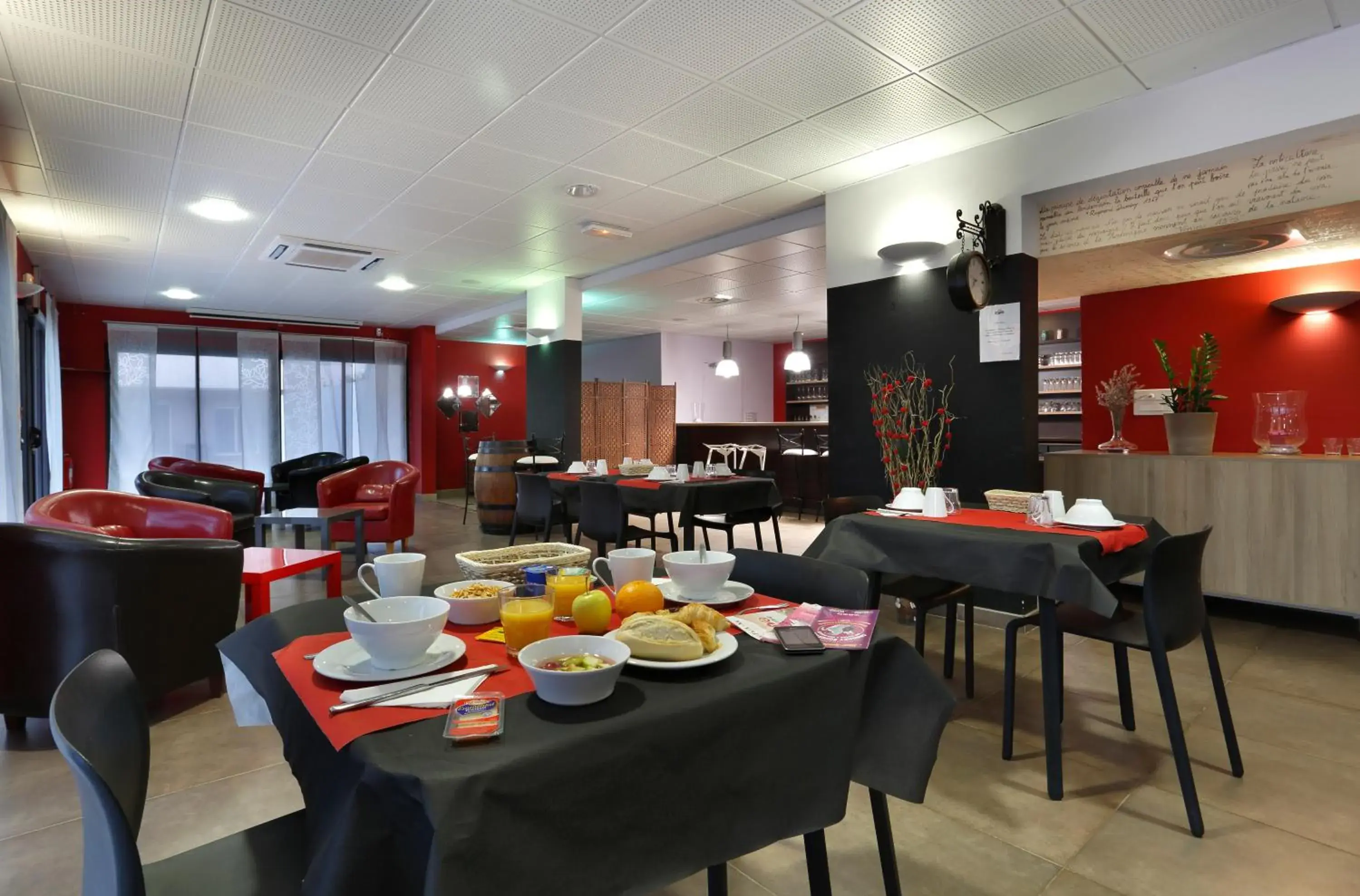 Restaurant/places to eat in Vacancéole - Résidence Cap Camargue Restaurant/places to eat in Vacancéole - Résidence Cap Camargue