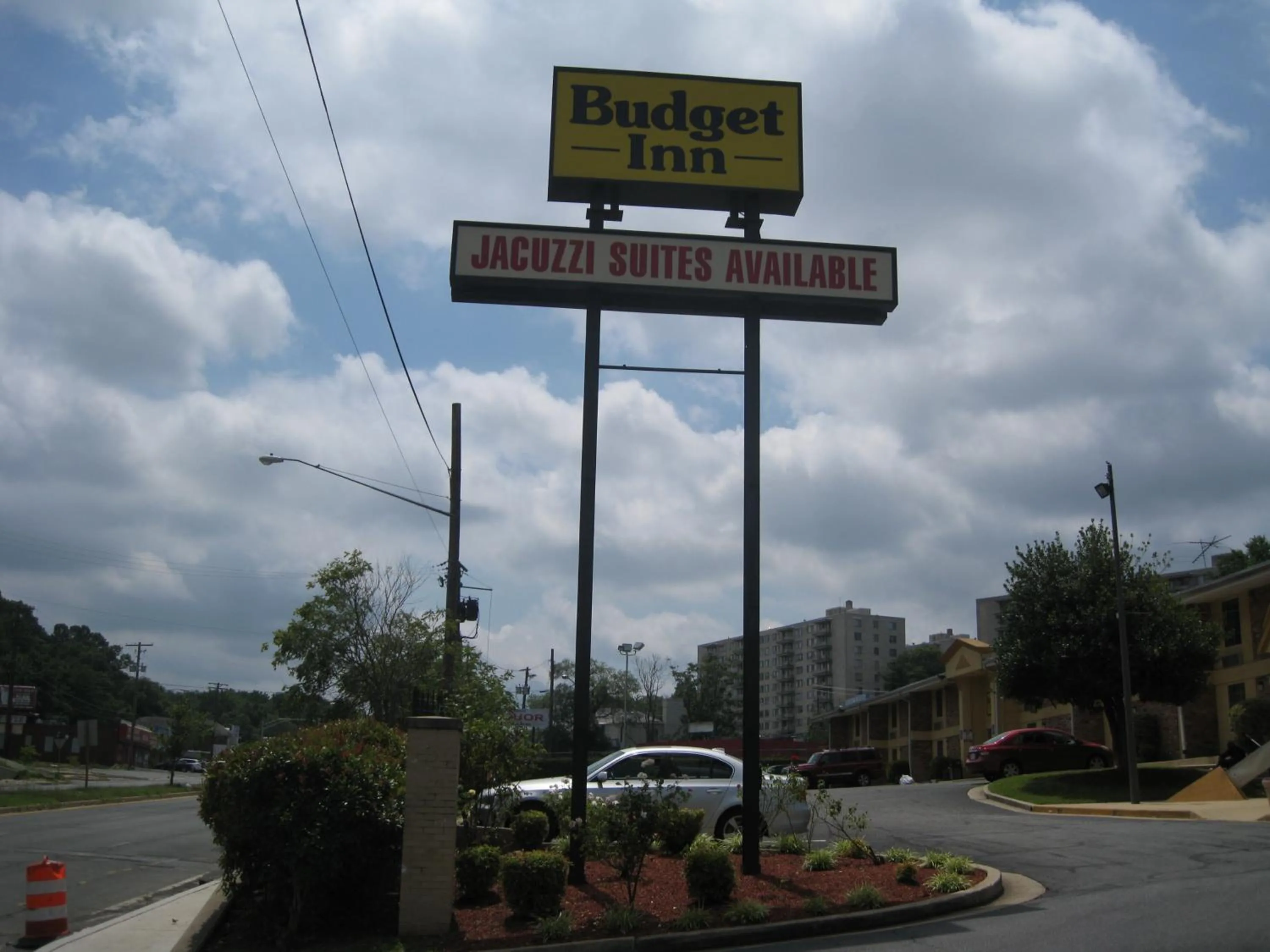 Property logo or sign in Budget Inn Temple Hills