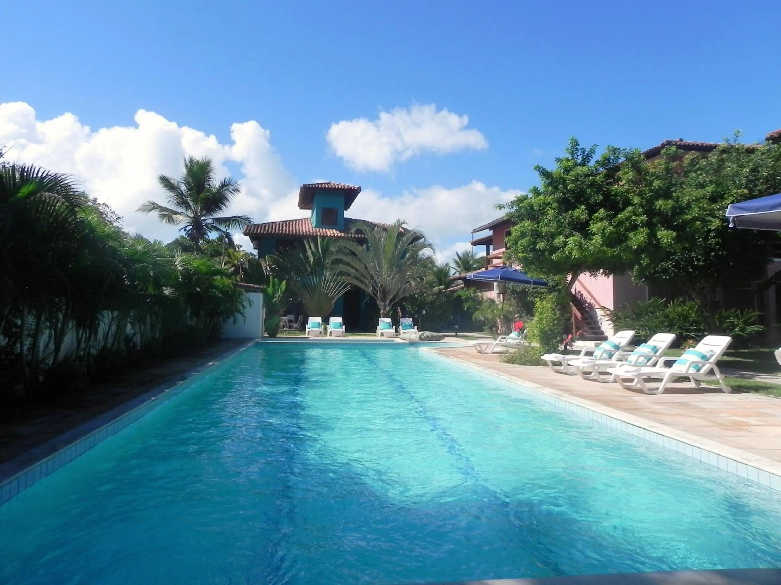 Swimming pool in Ouro Sobre Azul Apart Hotel