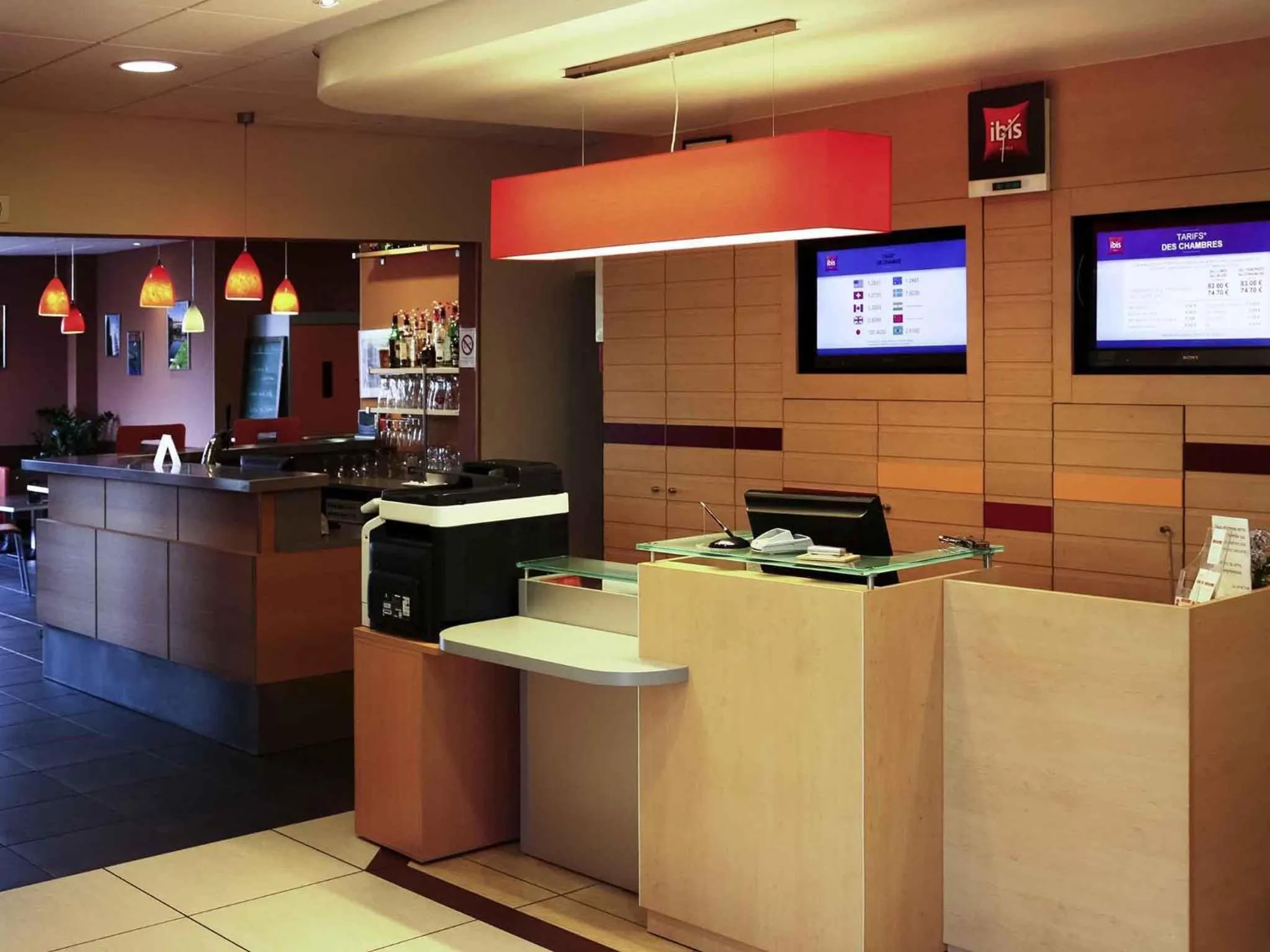 Property building in IBIS Lyon Sud Chasse Sur Rhône