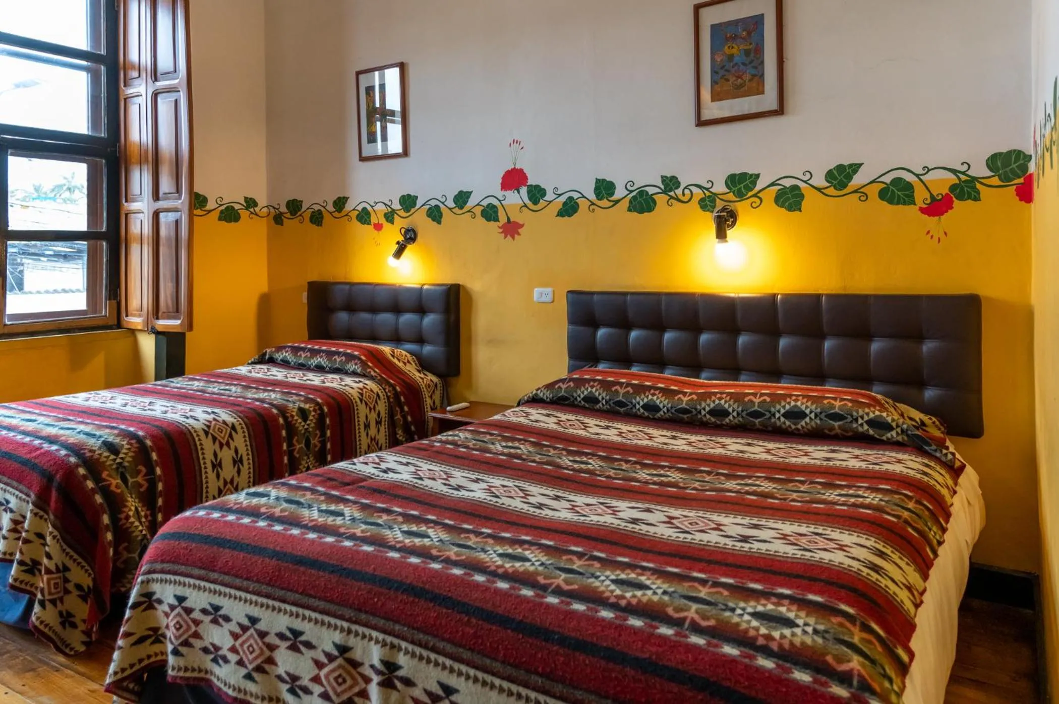 Family Room with Private Bathroom in Hostal Riviera Sucre