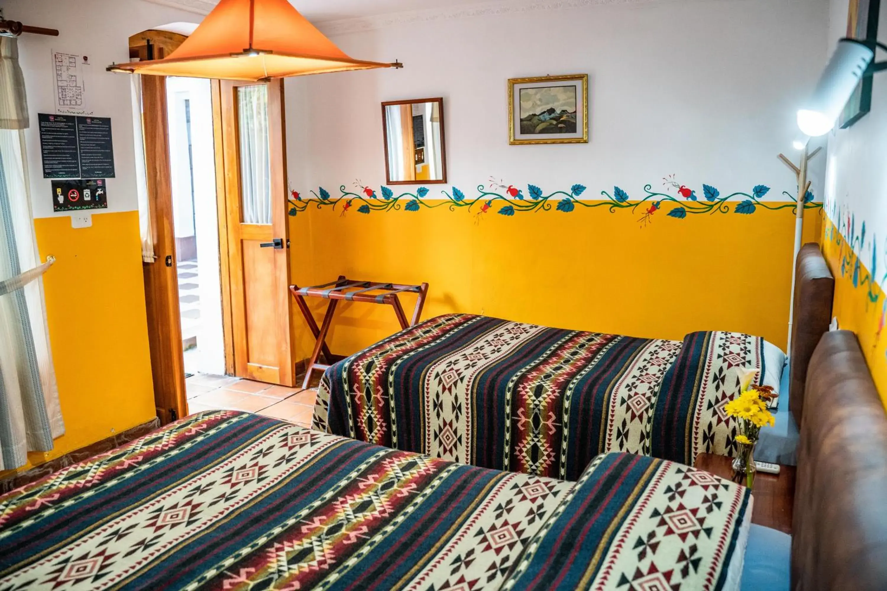 Twin Room in Hostal Riviera Sucre Twin Room in Hostal Riviera Sucre
